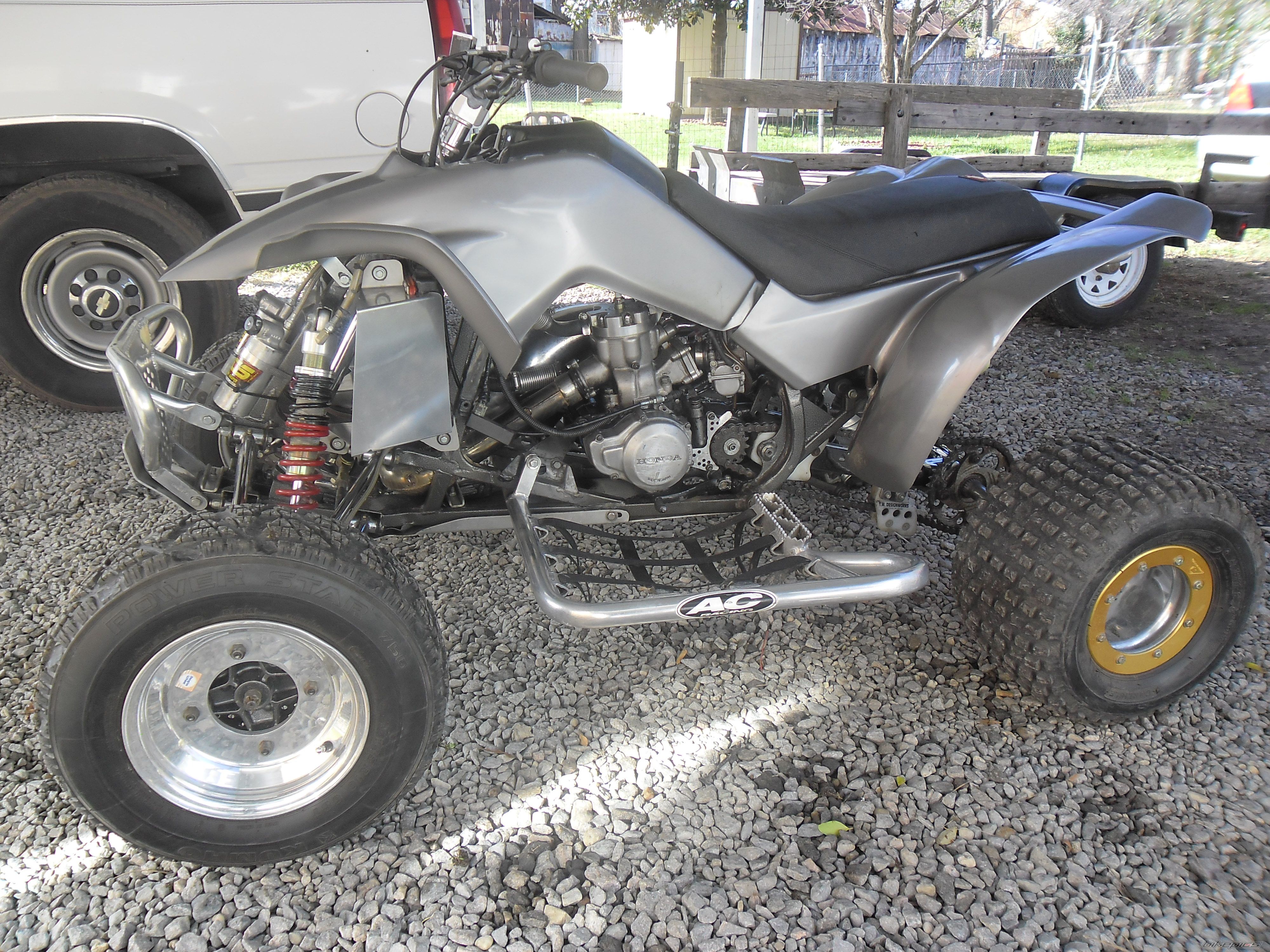 Photo 2324351