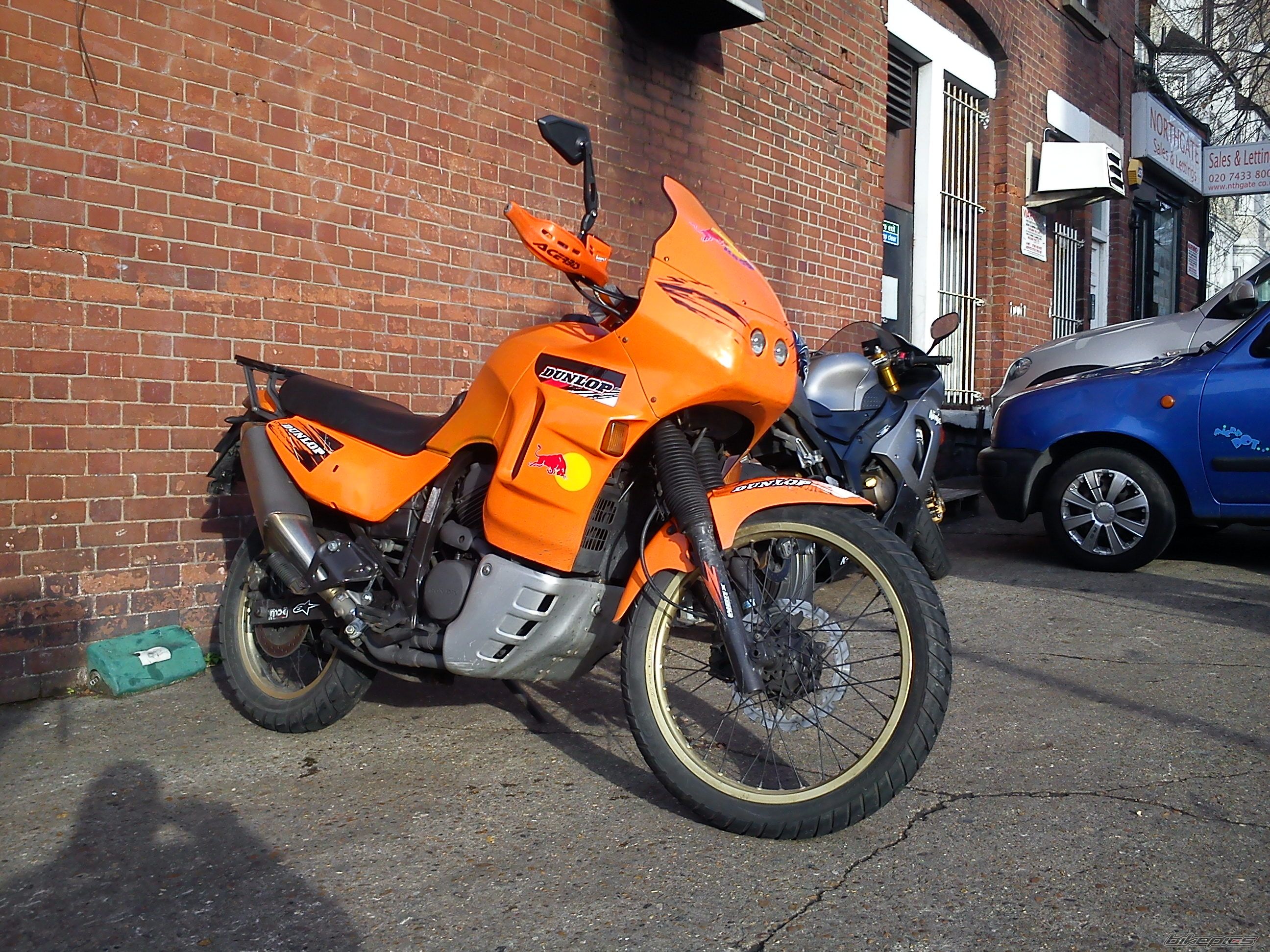 Photo 2324795