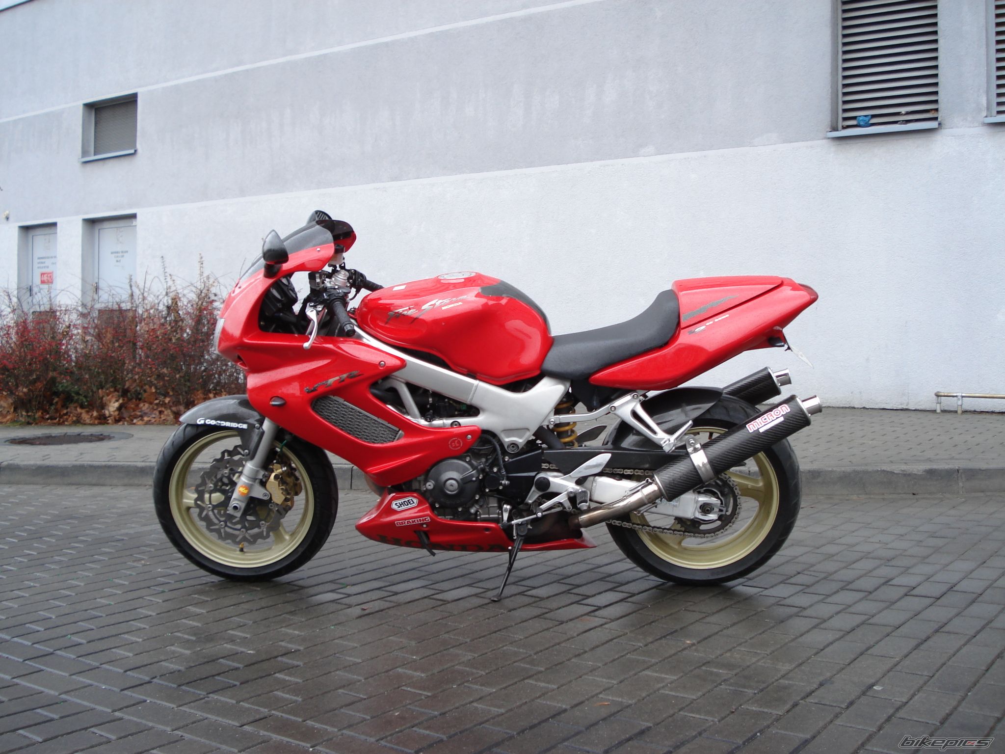 Photo 2327294