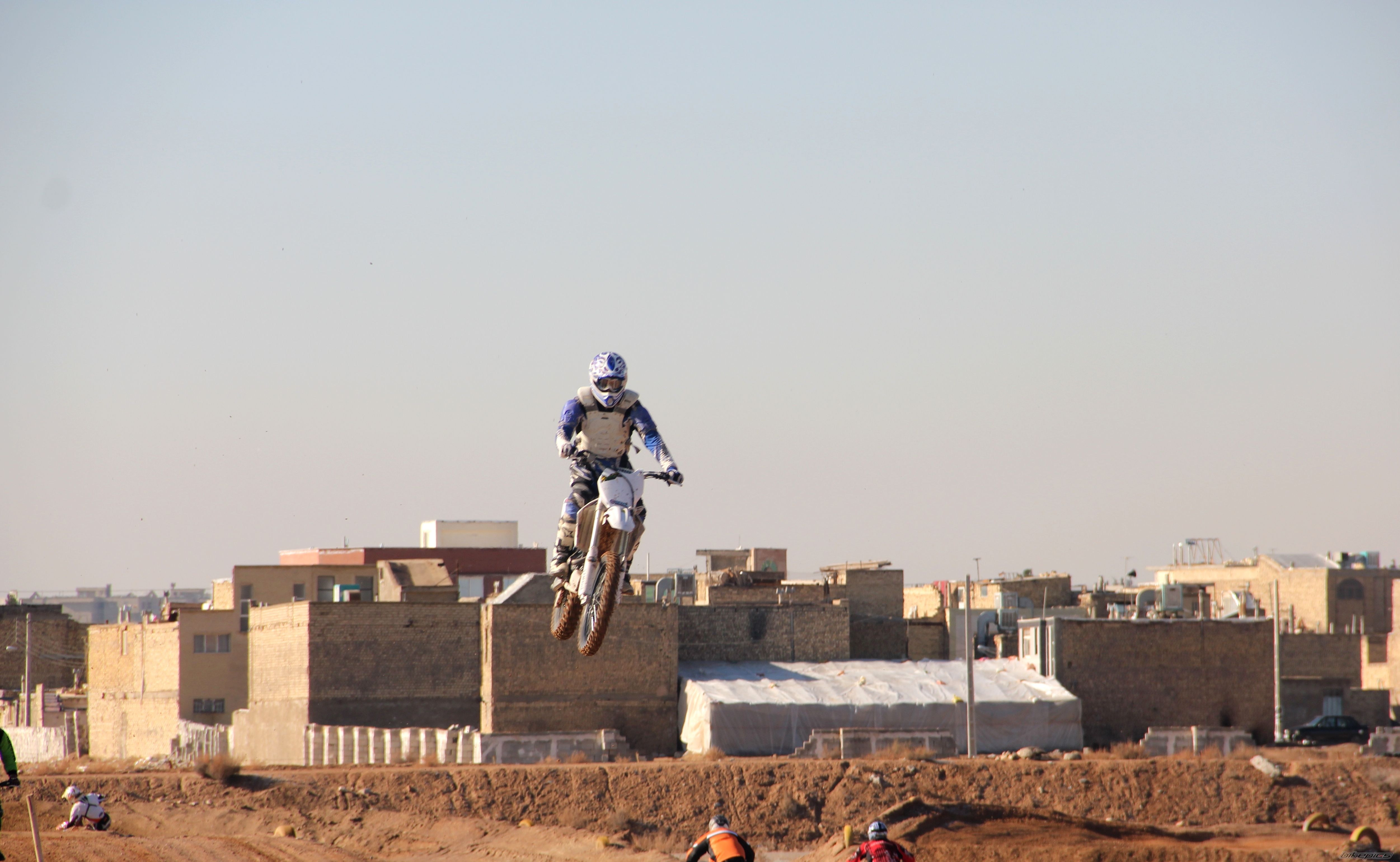 Photo 2327354