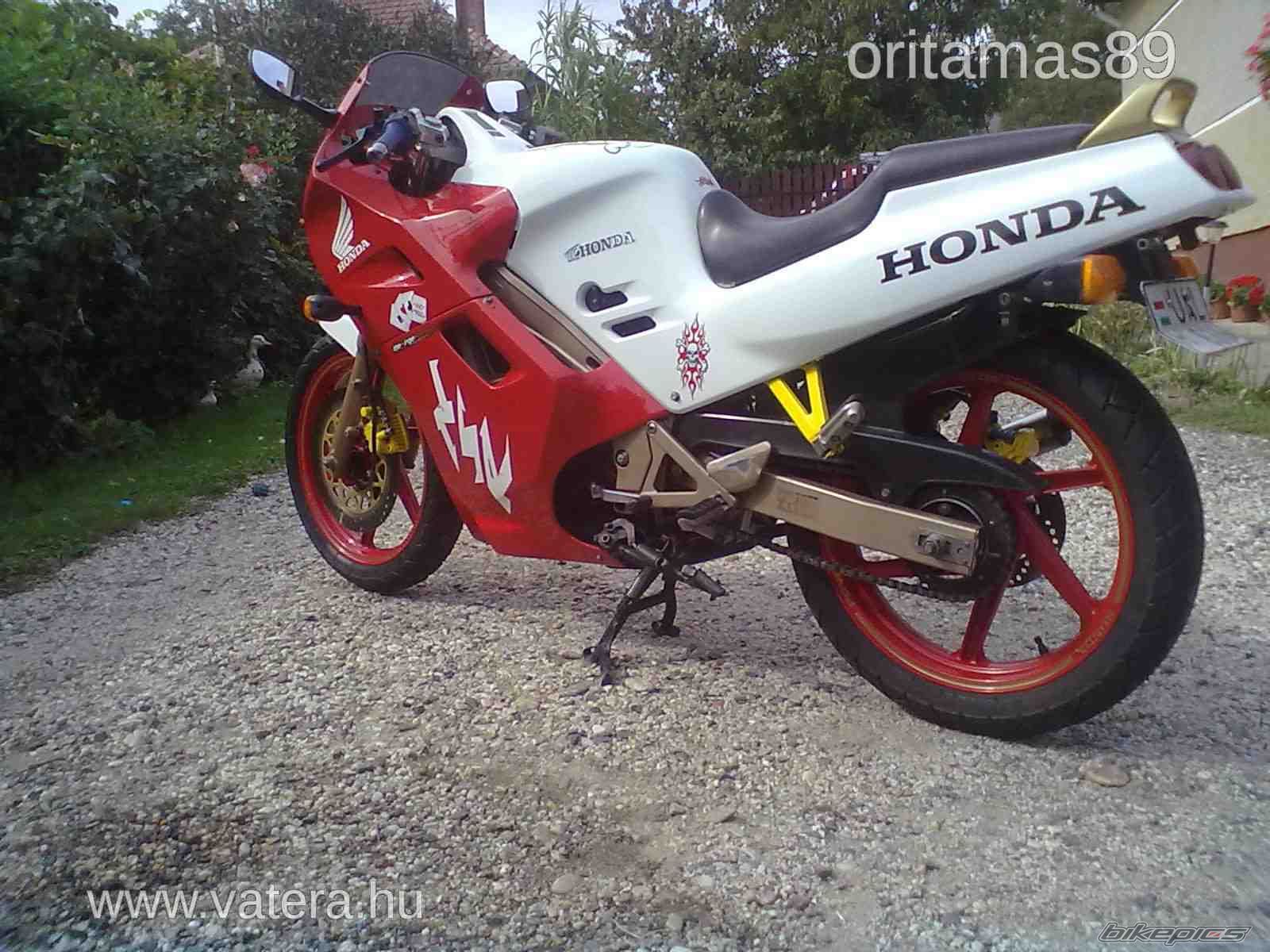 Photo 2327396