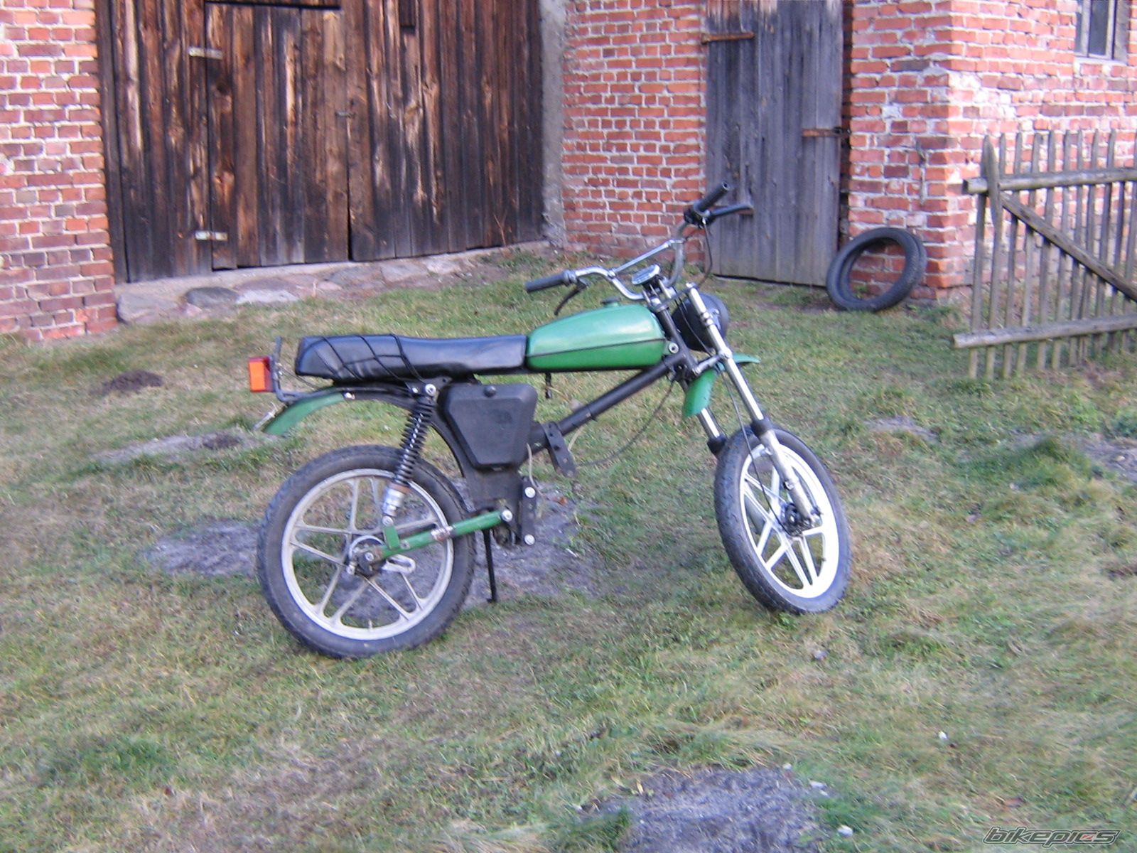 Photo 2328094