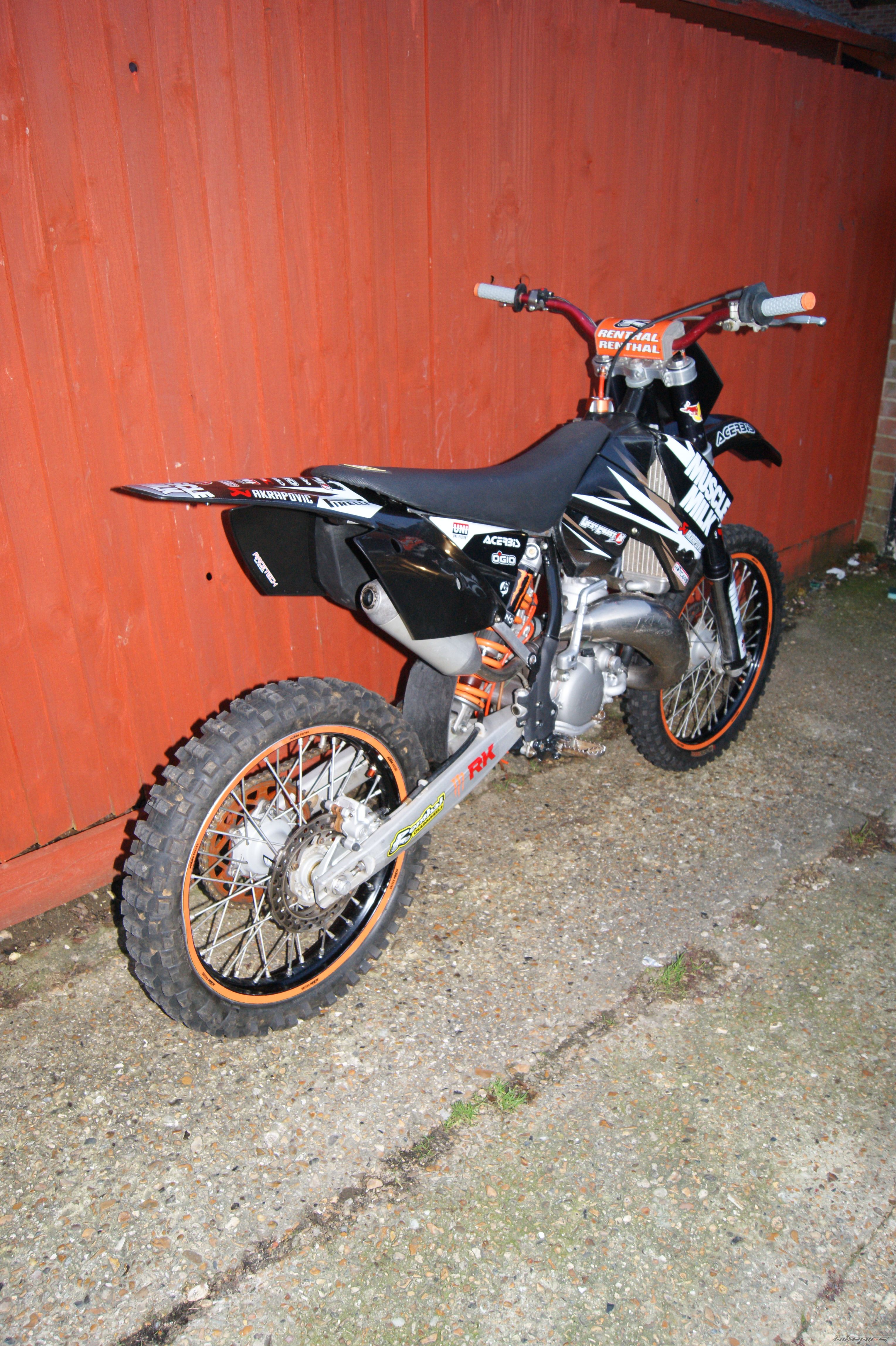 Photo 2328241