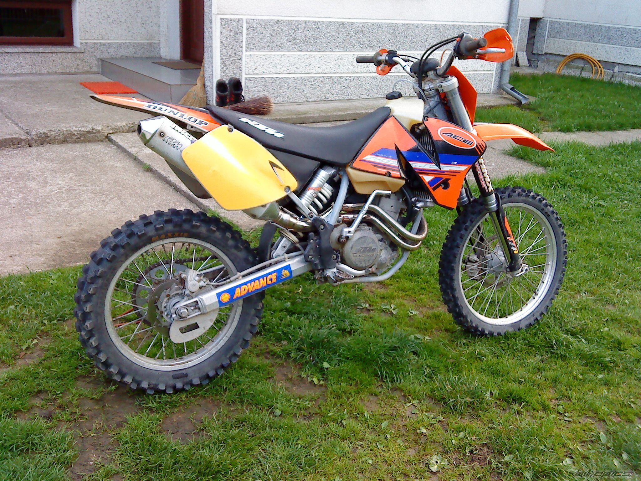 Photo 2330216