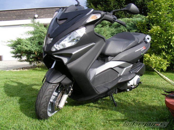Photo 2330379