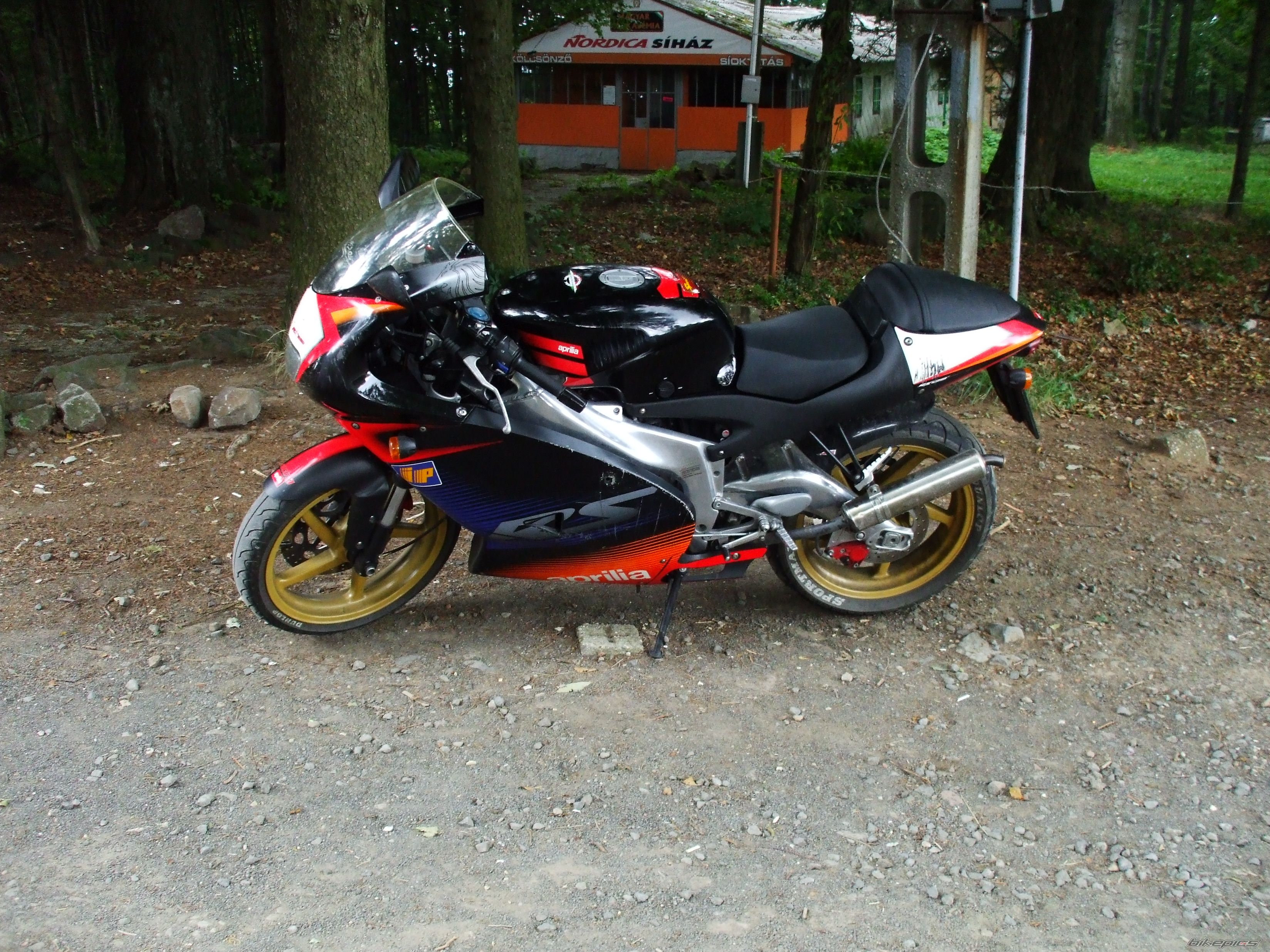 Photo 2331072
