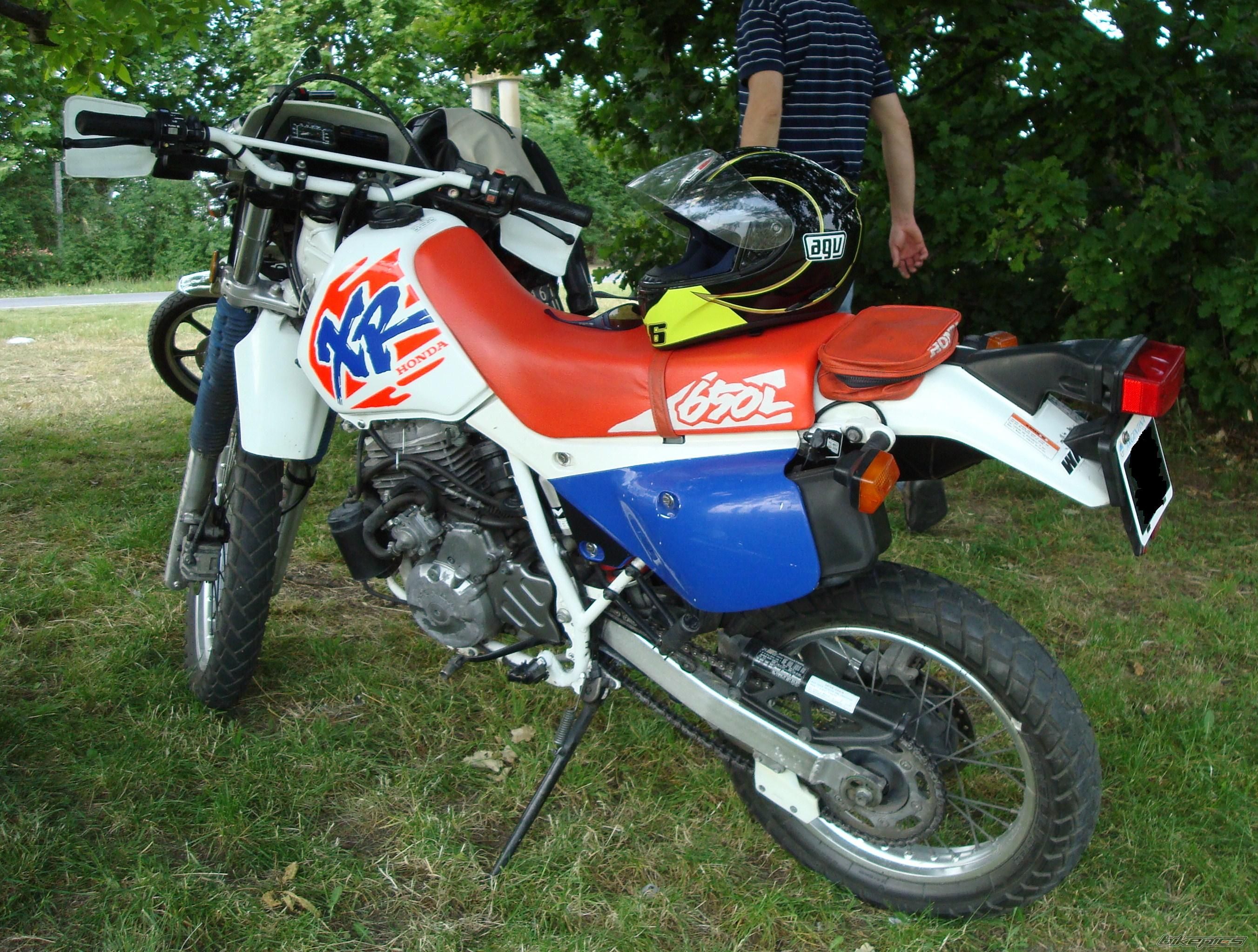 Photo 2331358