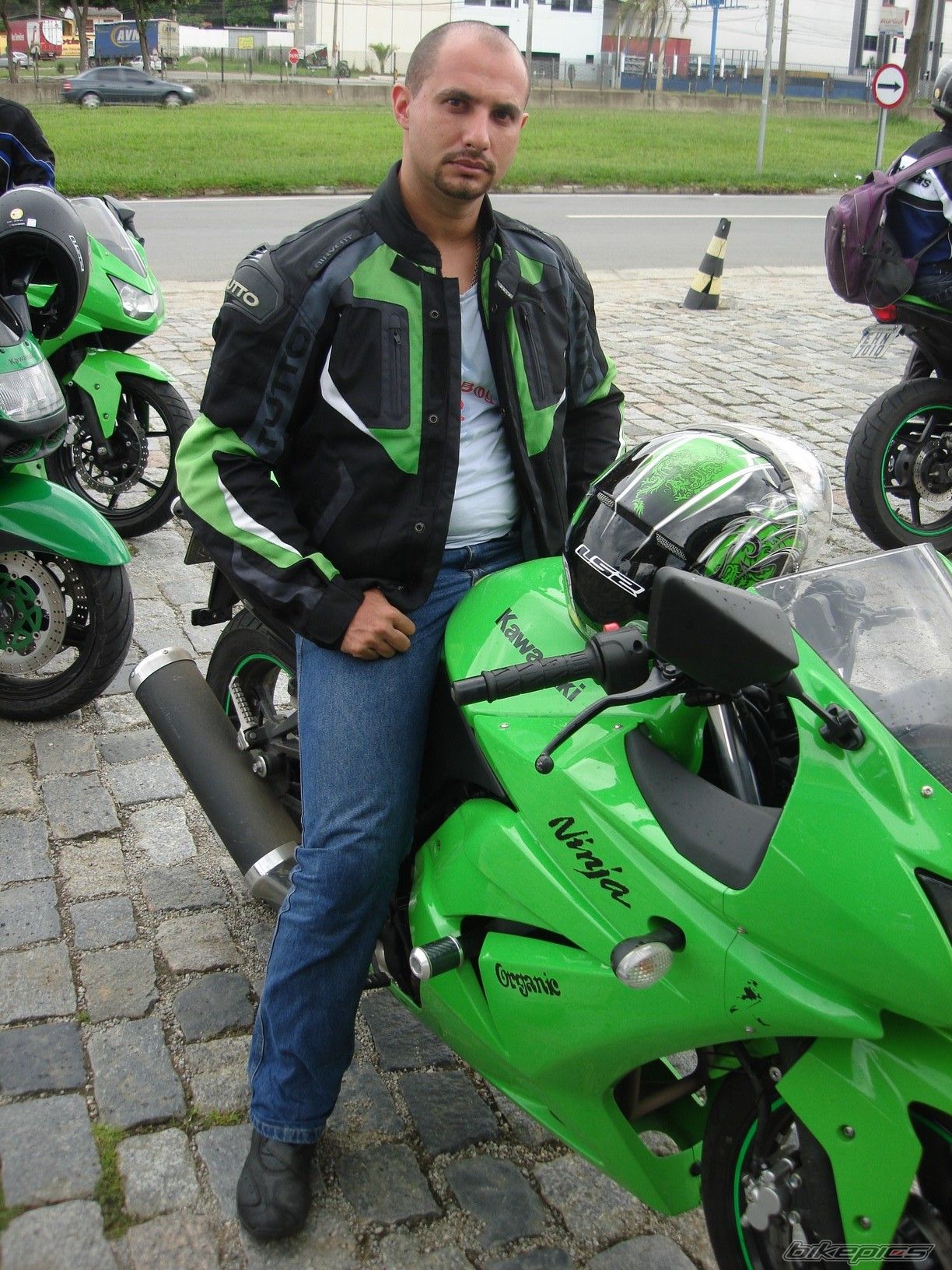 Photo 2332748