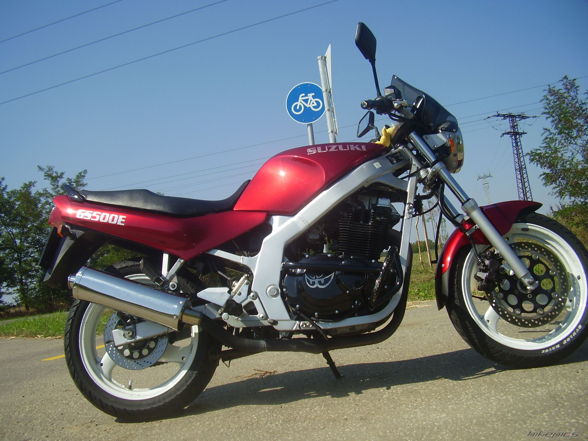 Photo 2333046