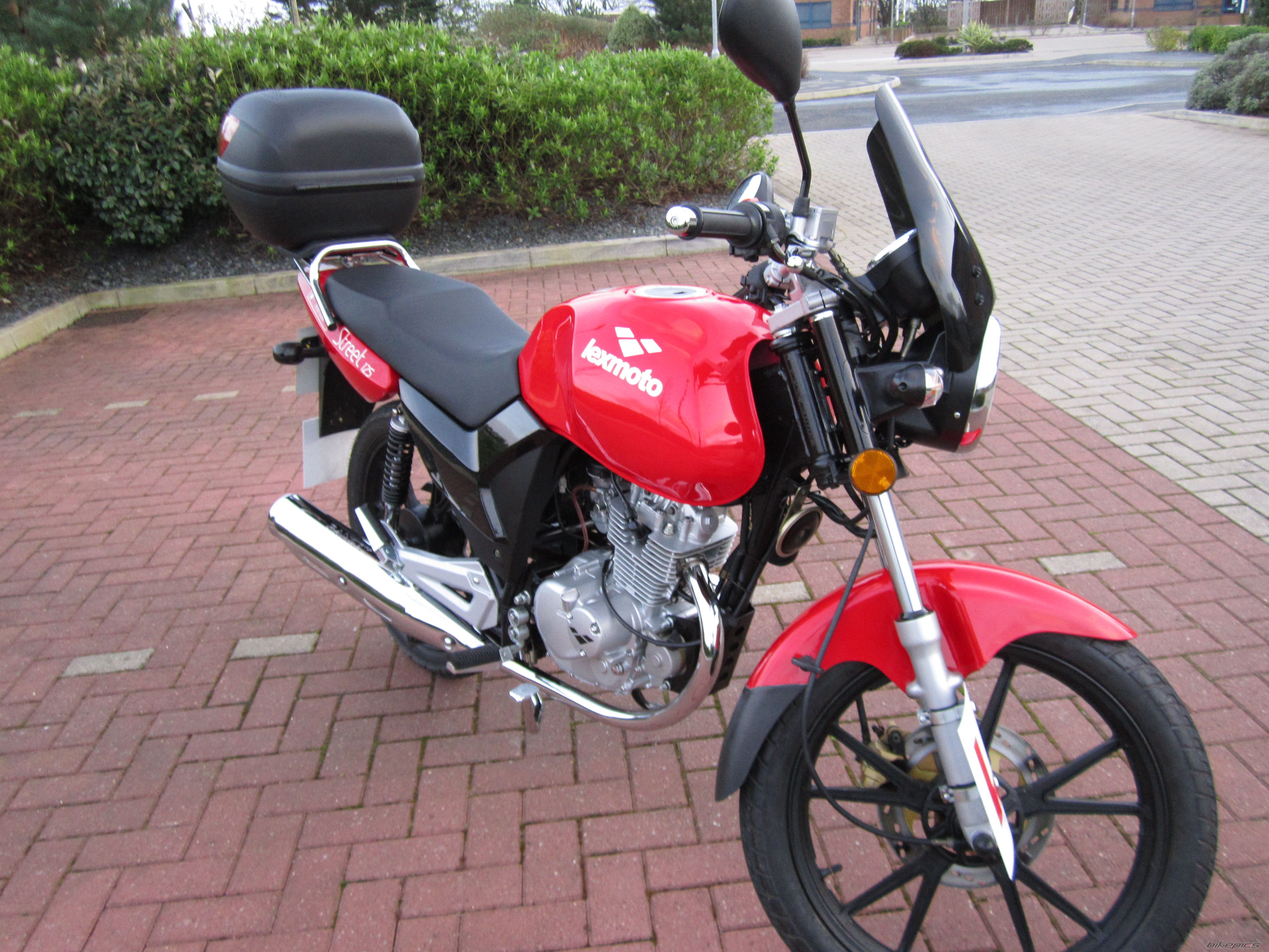Photo 2335053