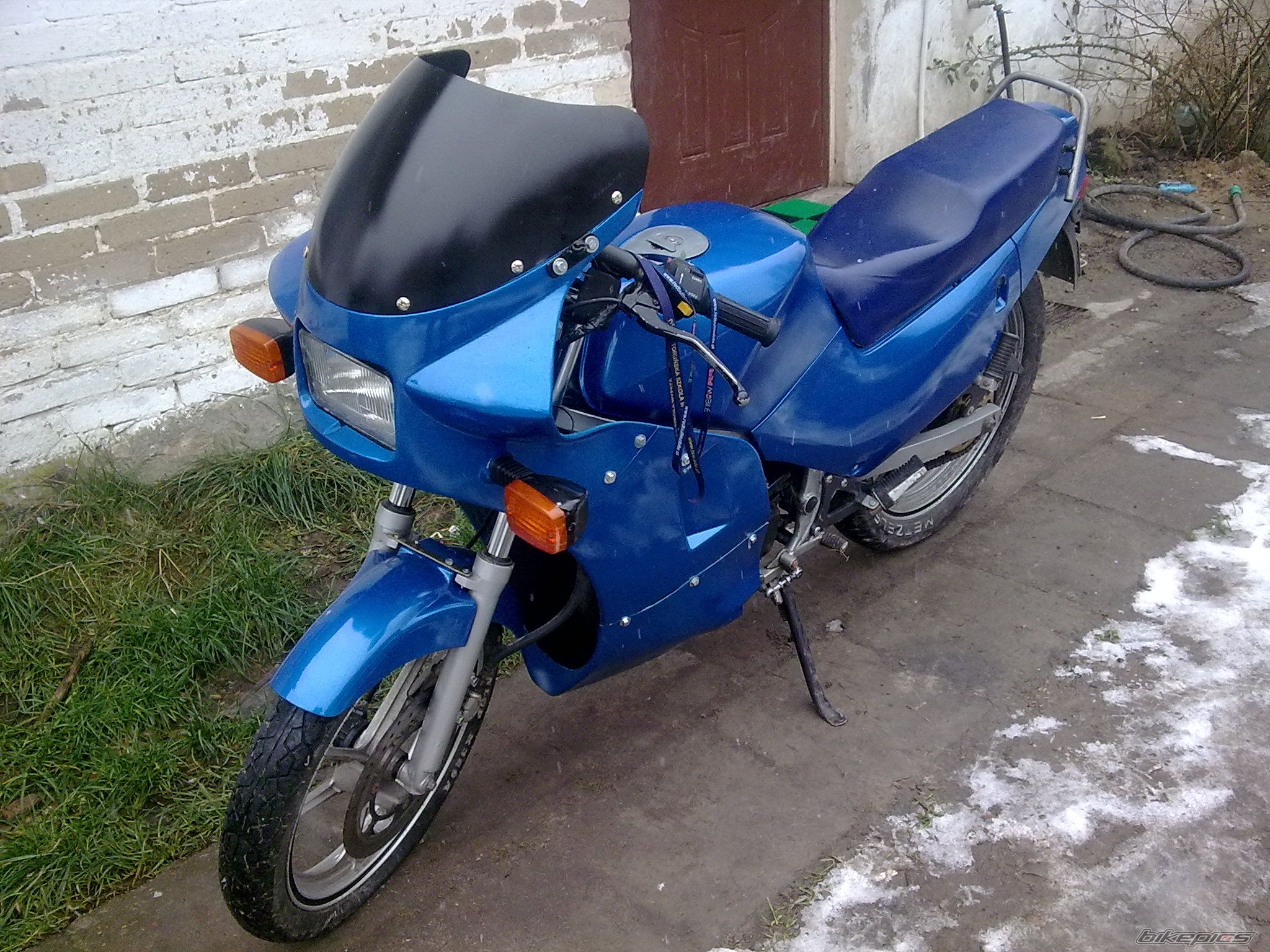 Photo 2335076