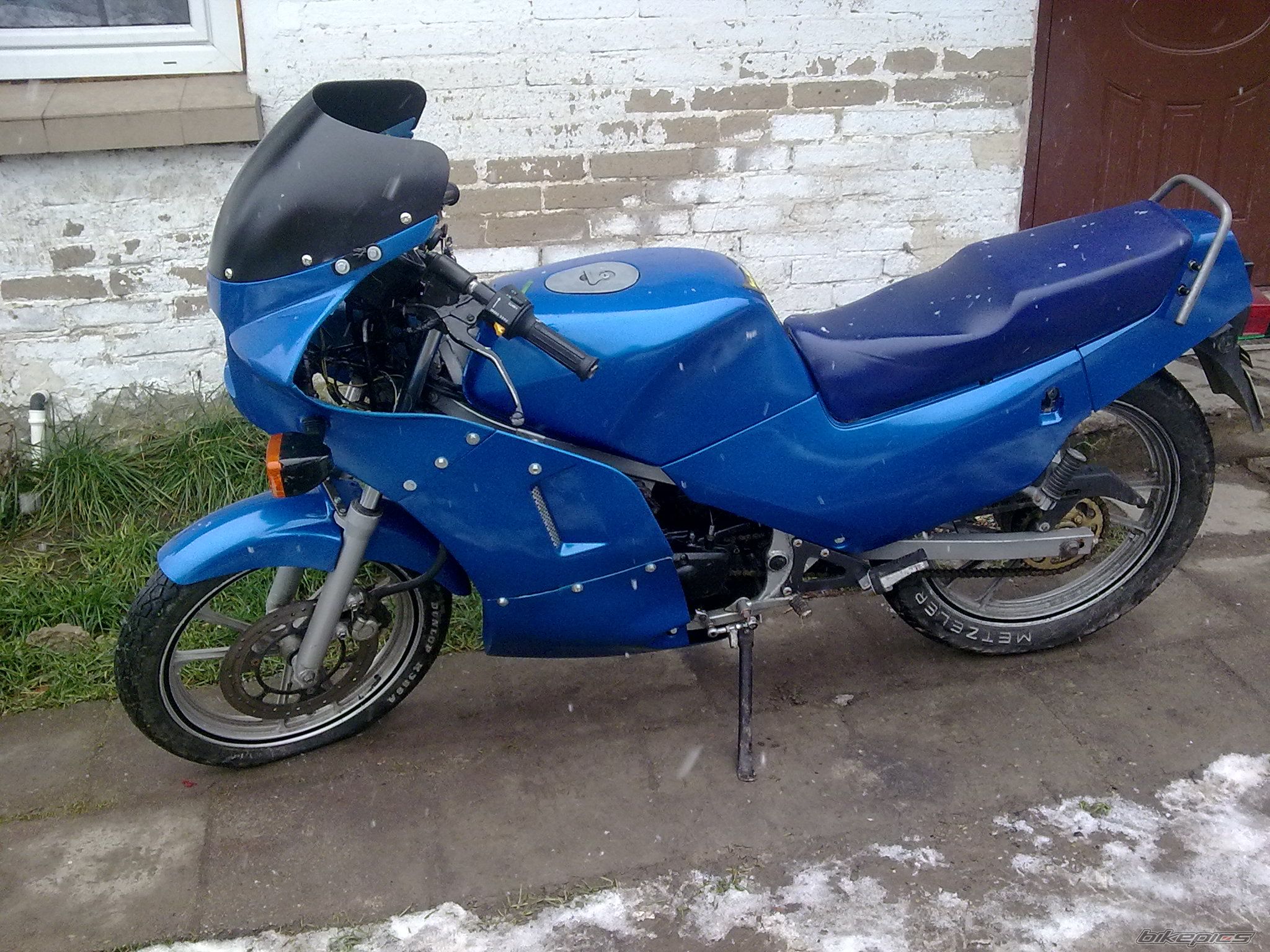 Photo 2335079