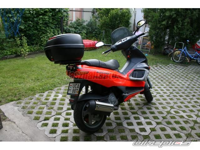 Photo 2335413