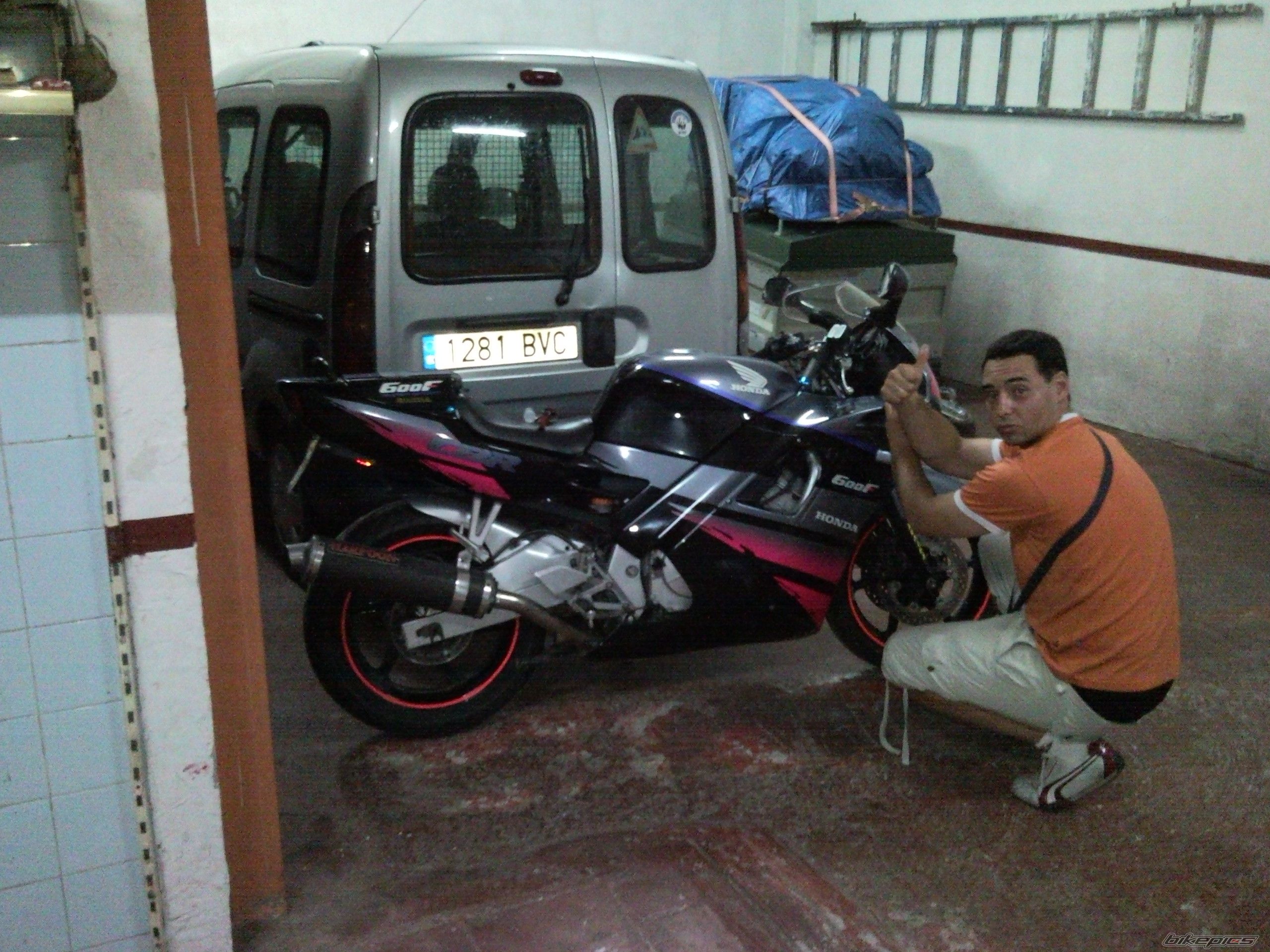 Photo 2336044