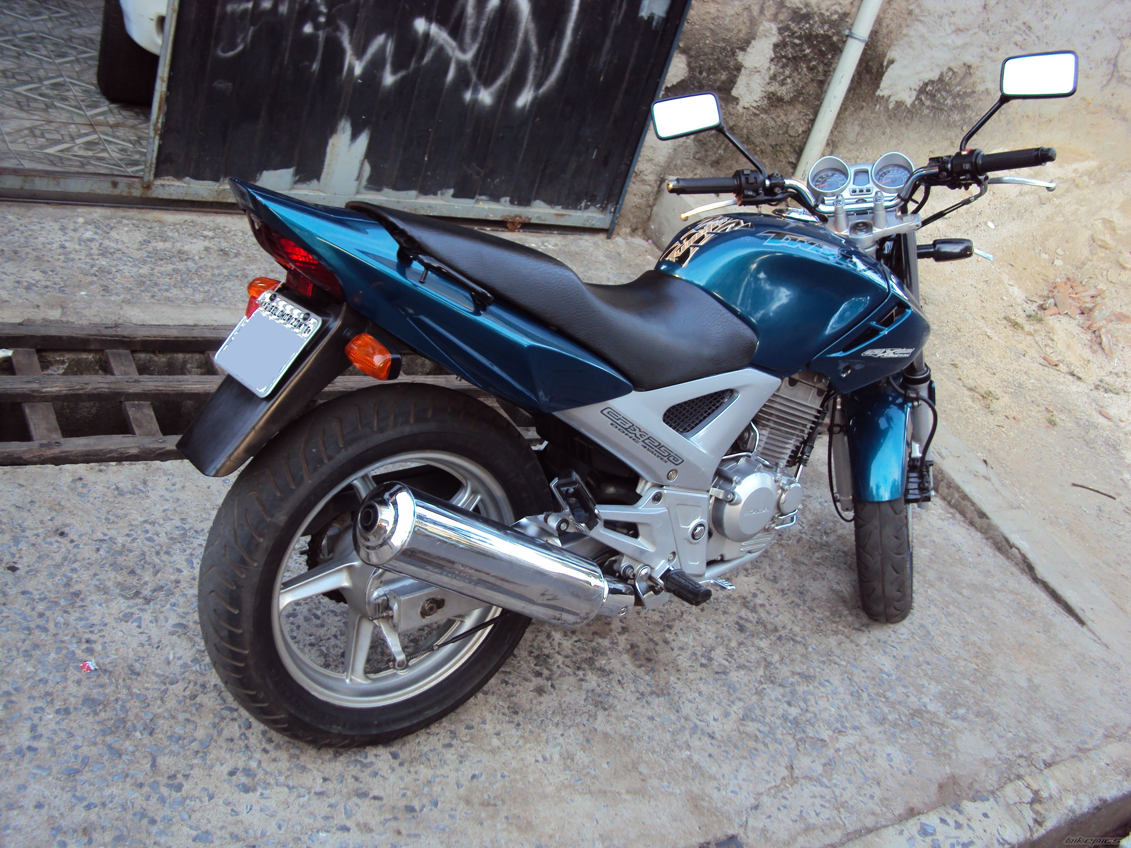 Photo 2336429