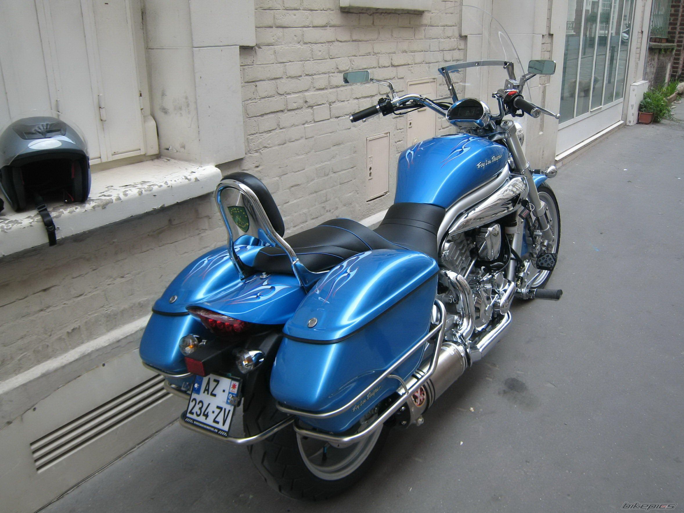Photo 2336702