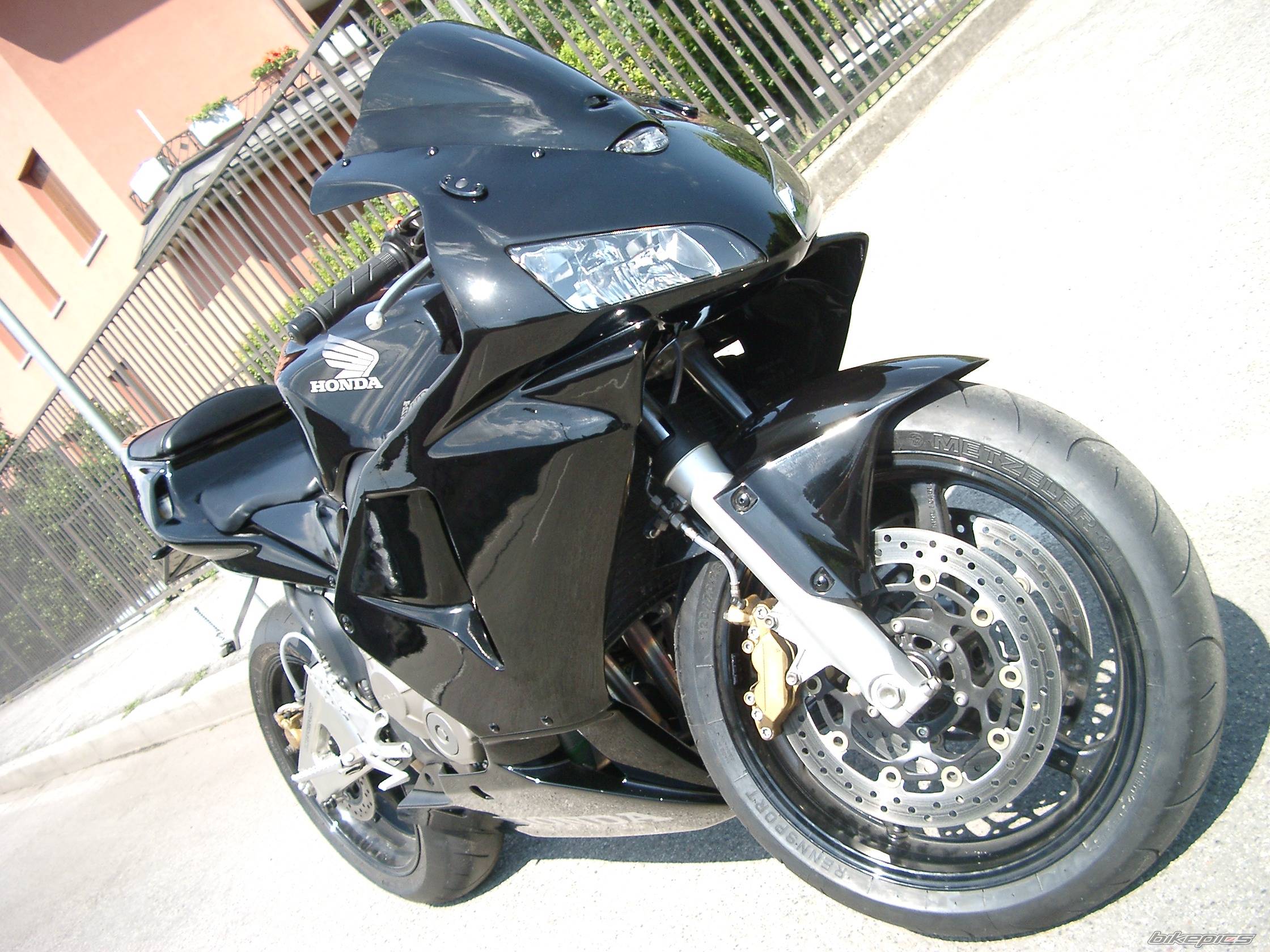 Photo 233690