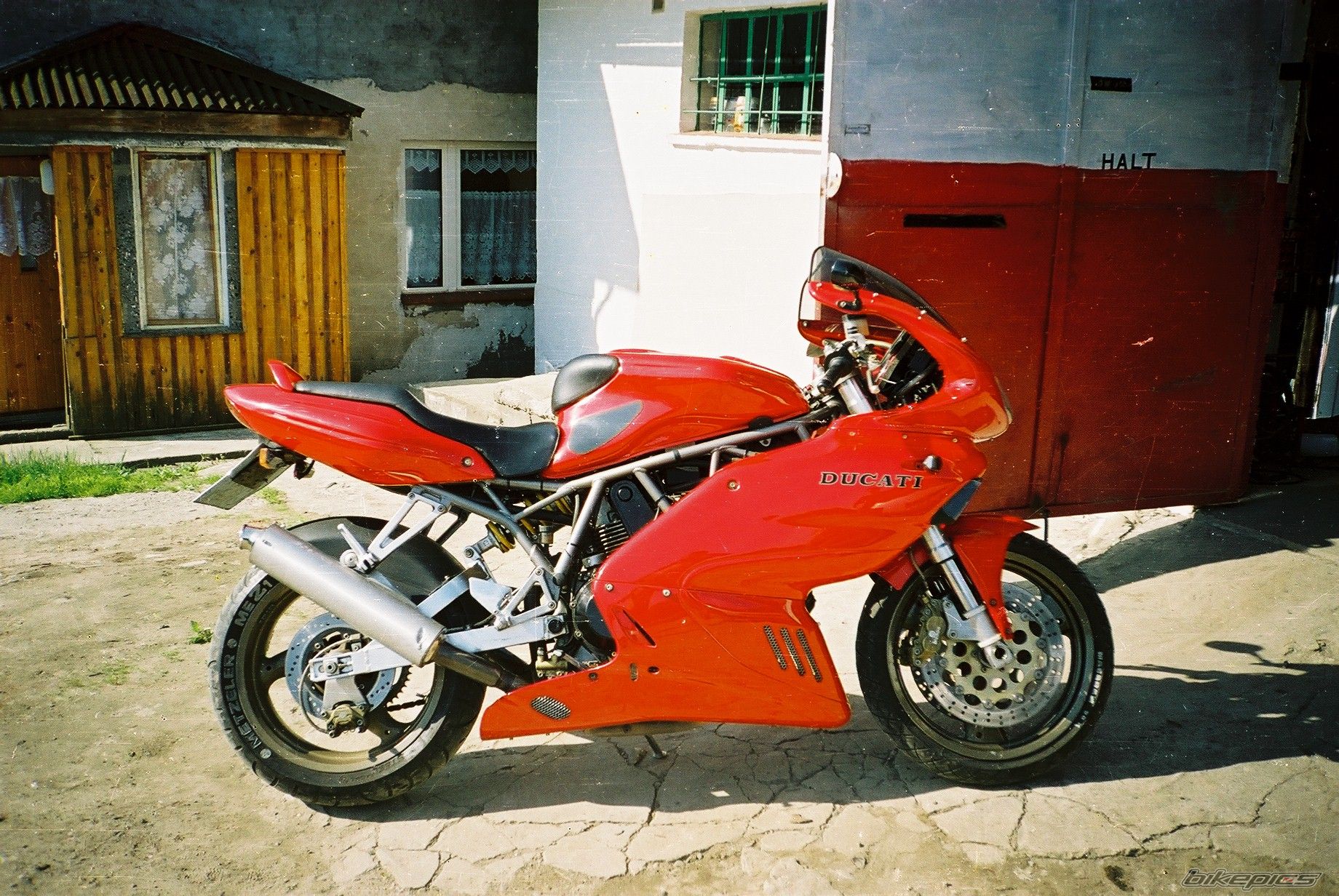 Photo 2336932
