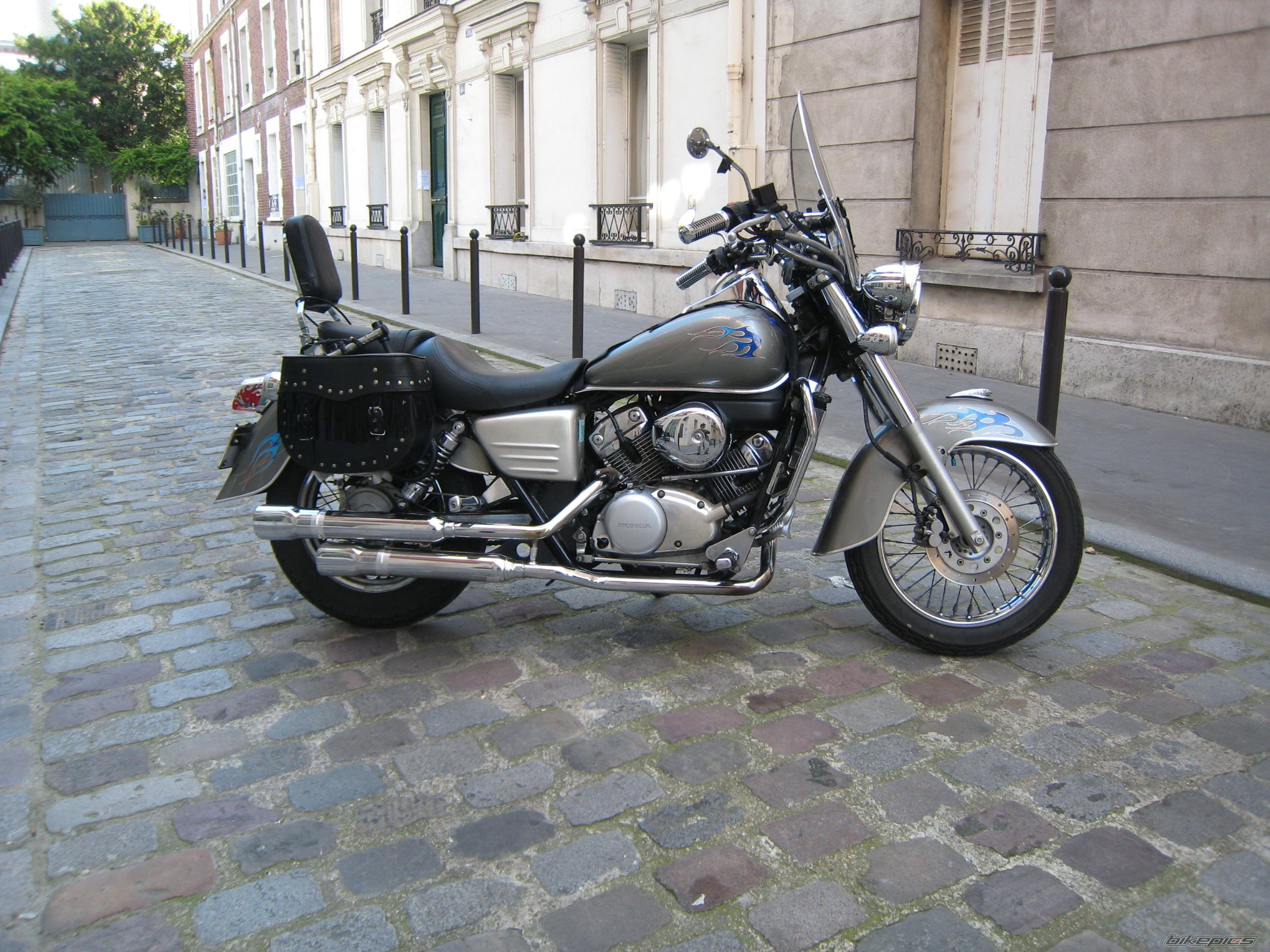 Photo 2337599