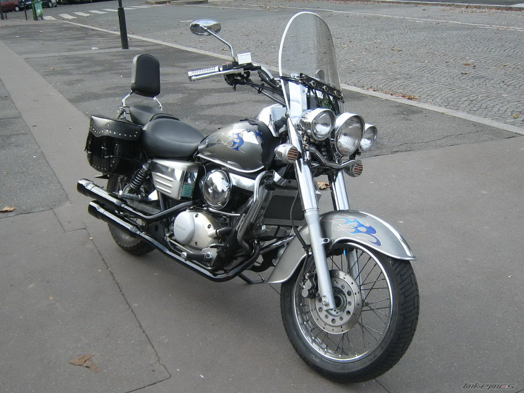 Photo 2337916