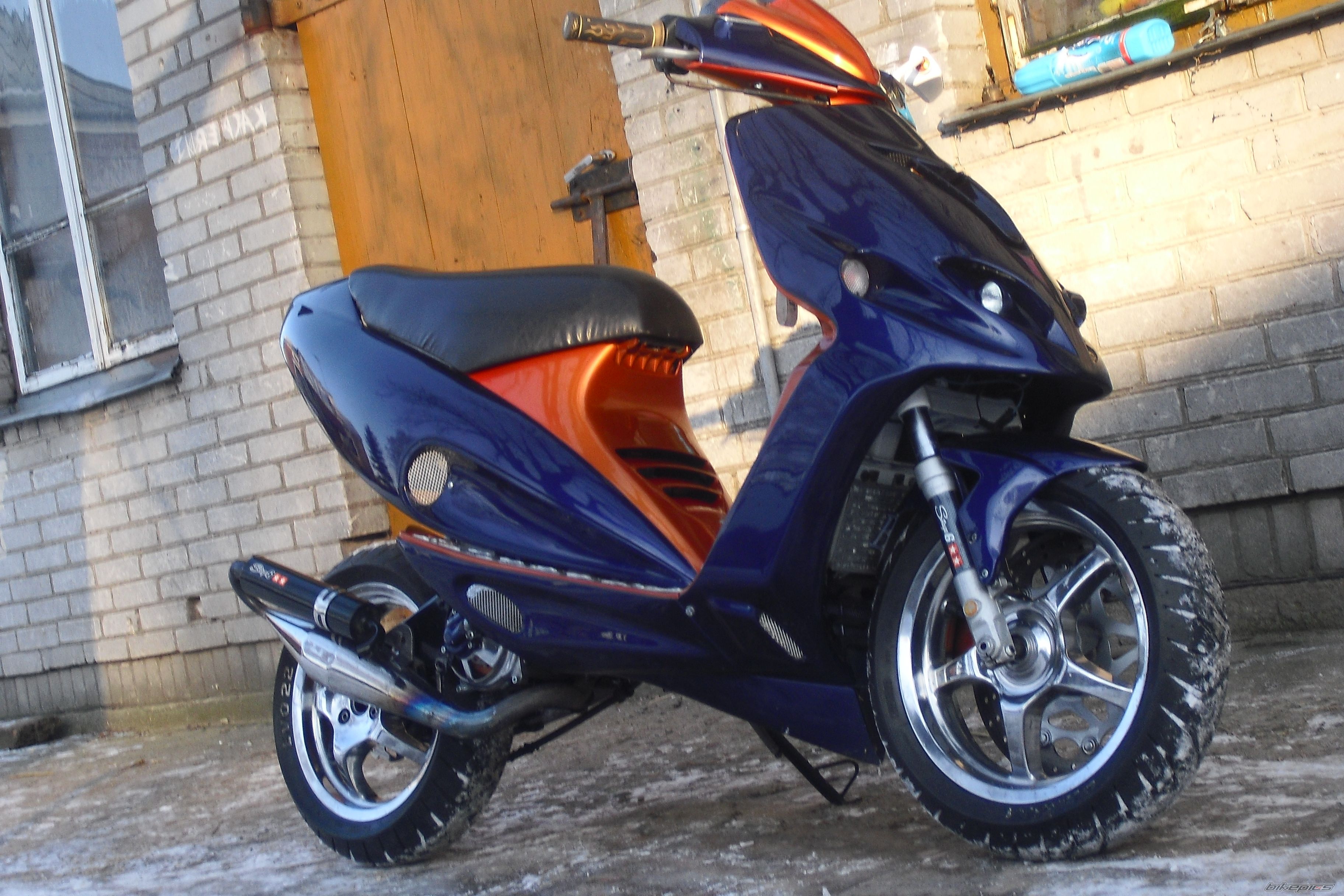 Photo 2338176
