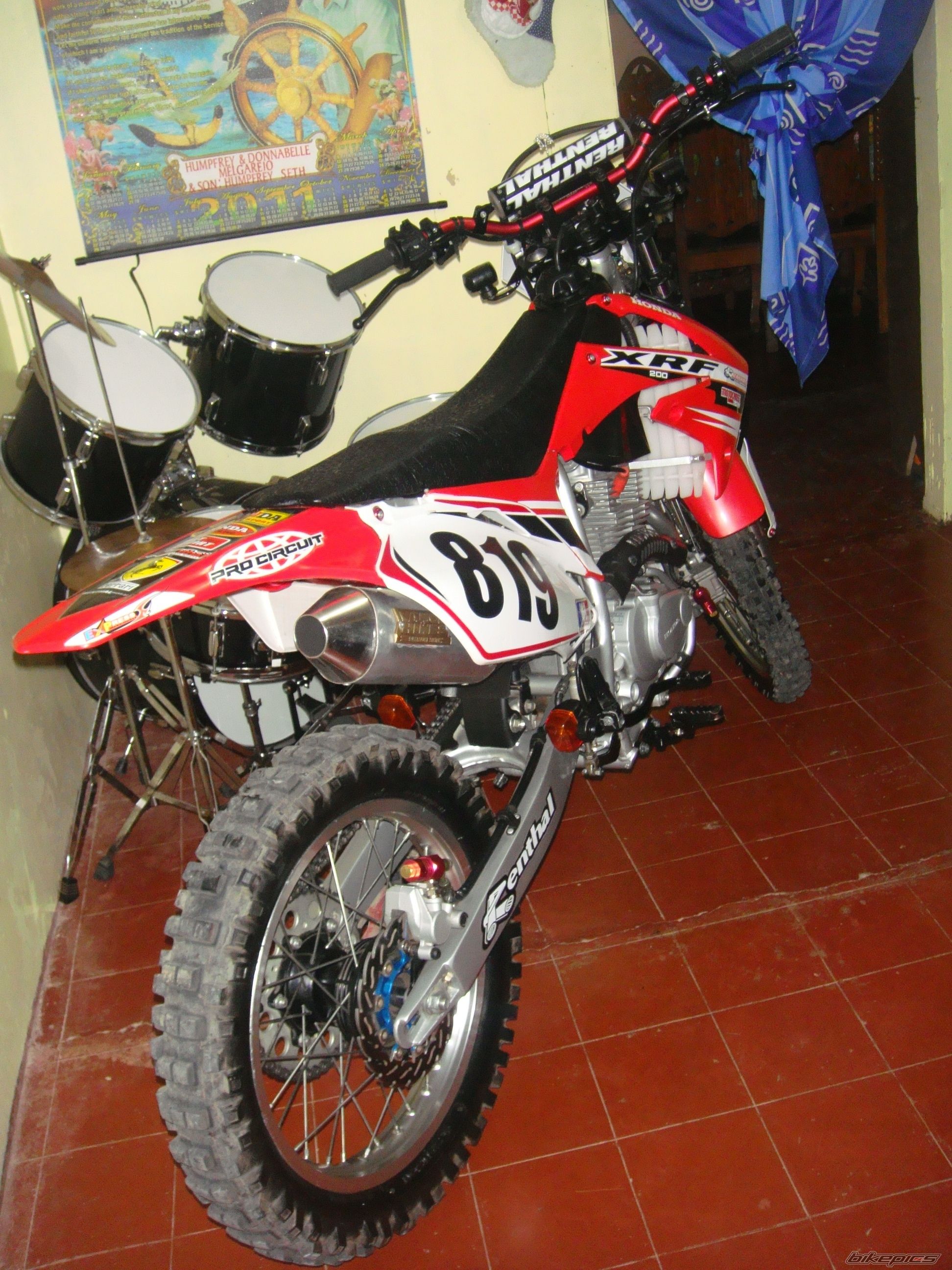 Photo 2339249
