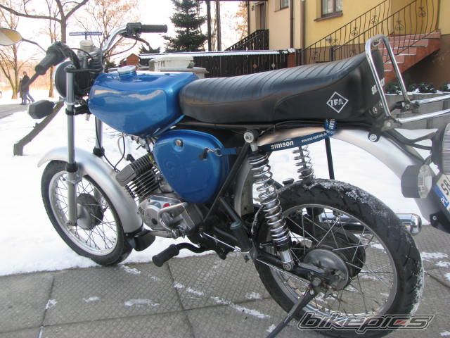 Photo 2339383