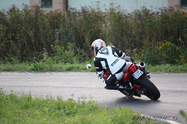 Photo 2339413