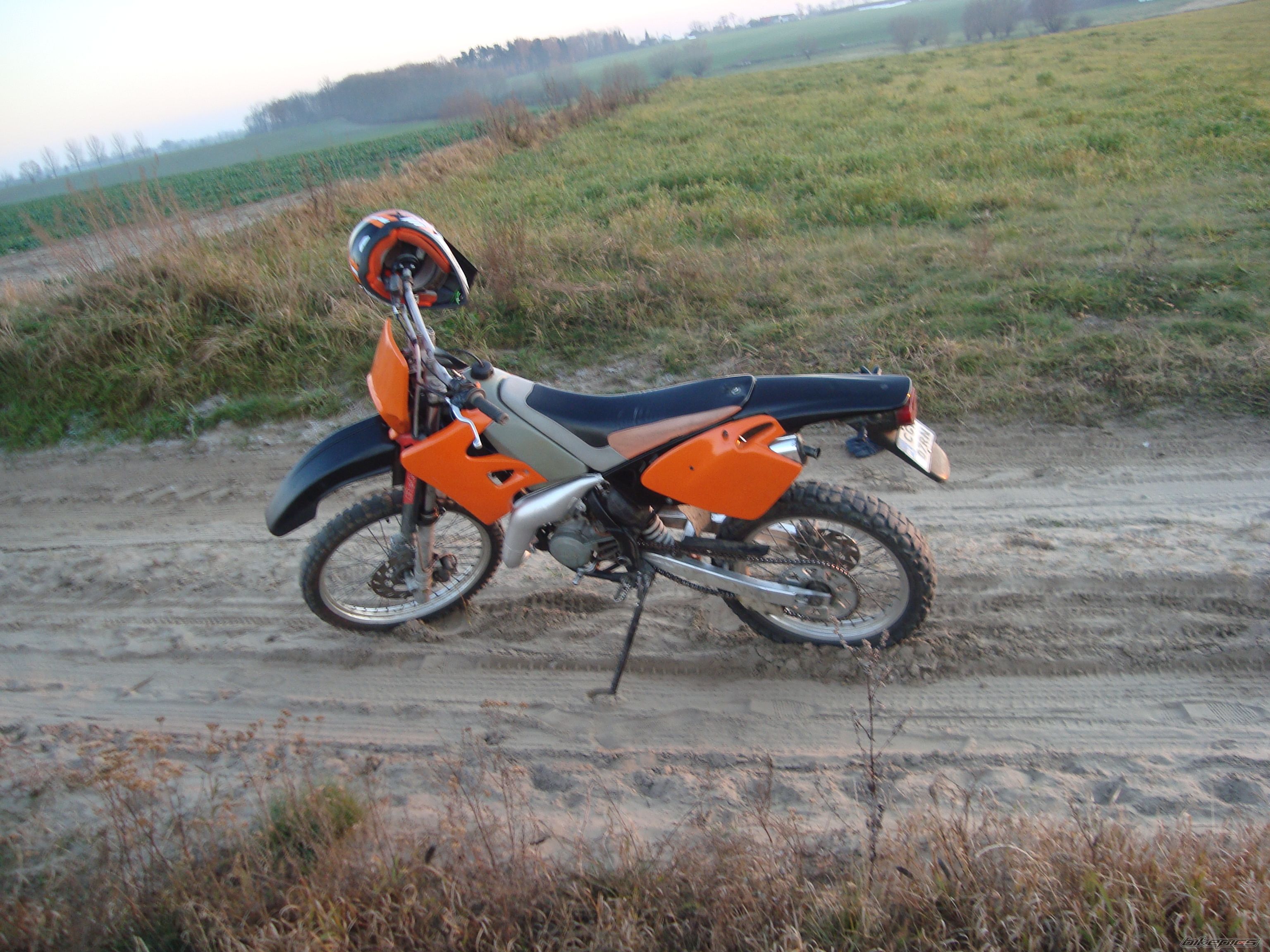 Photo 2339646