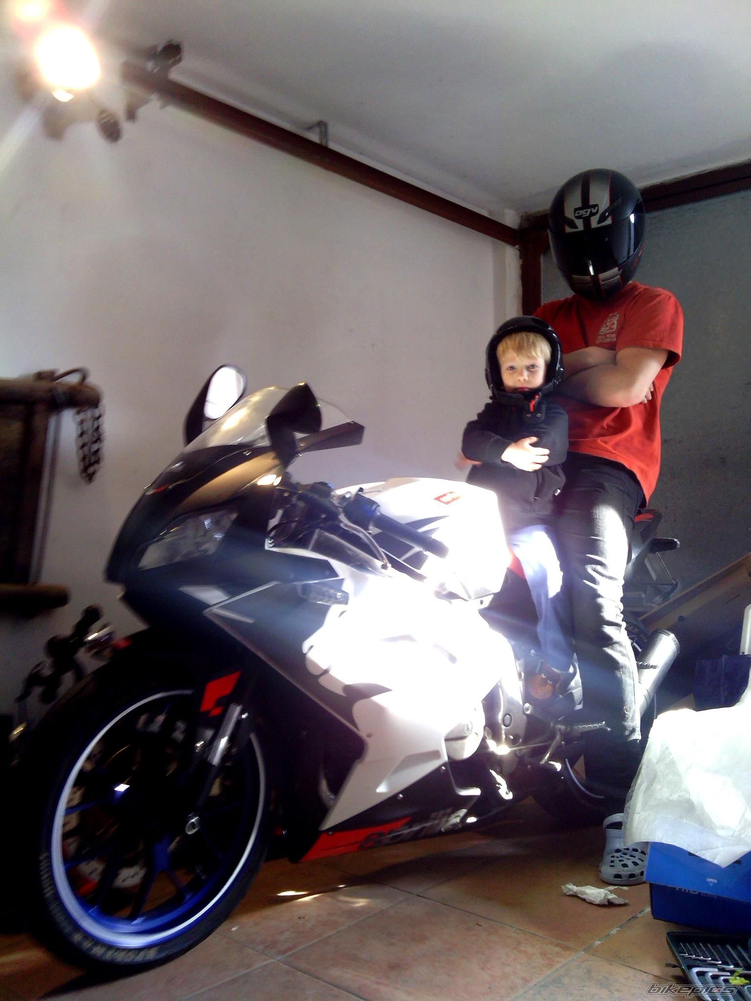 Photo 2339684