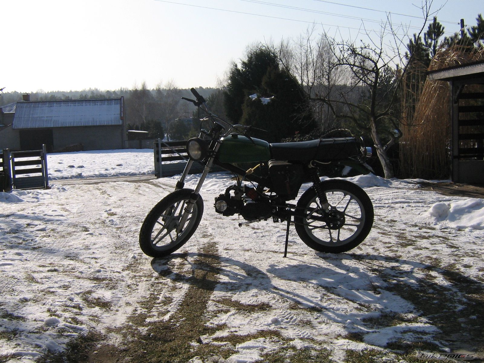 Photo 2339872