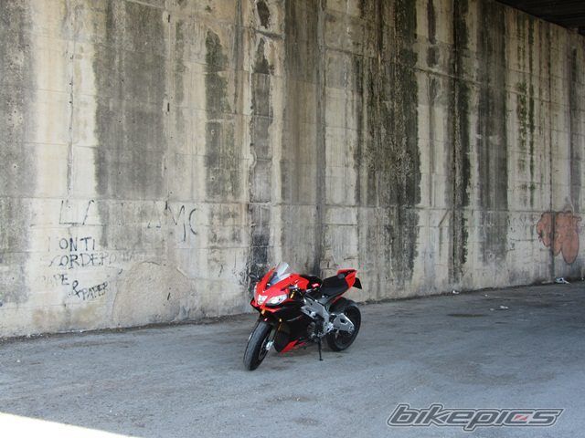 Photo 2339936