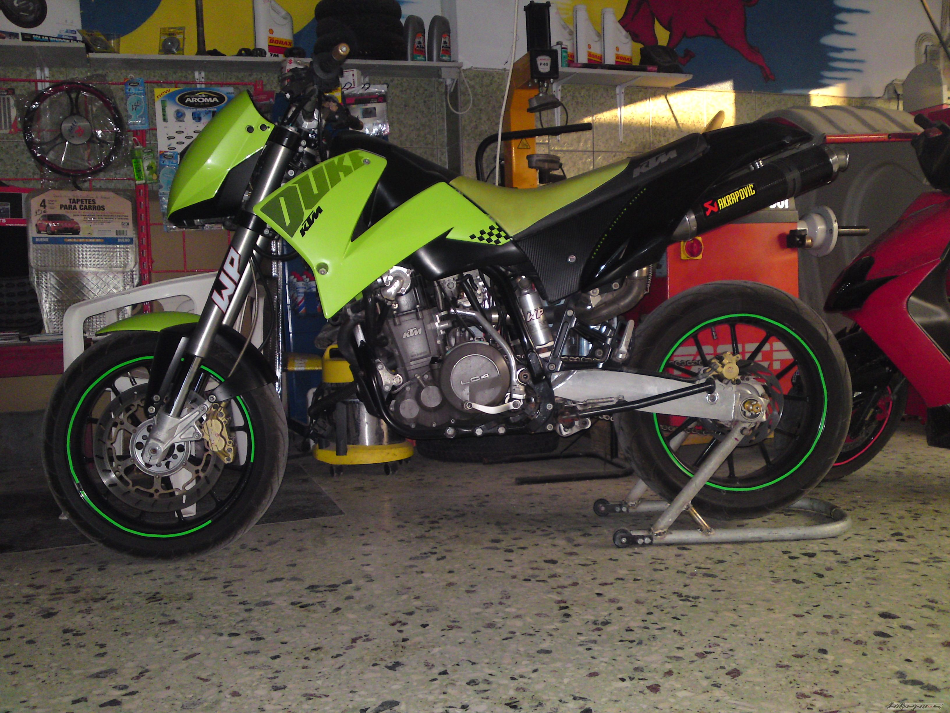 Photo 2339944