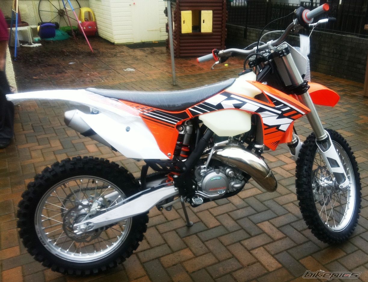 Photo 2340360