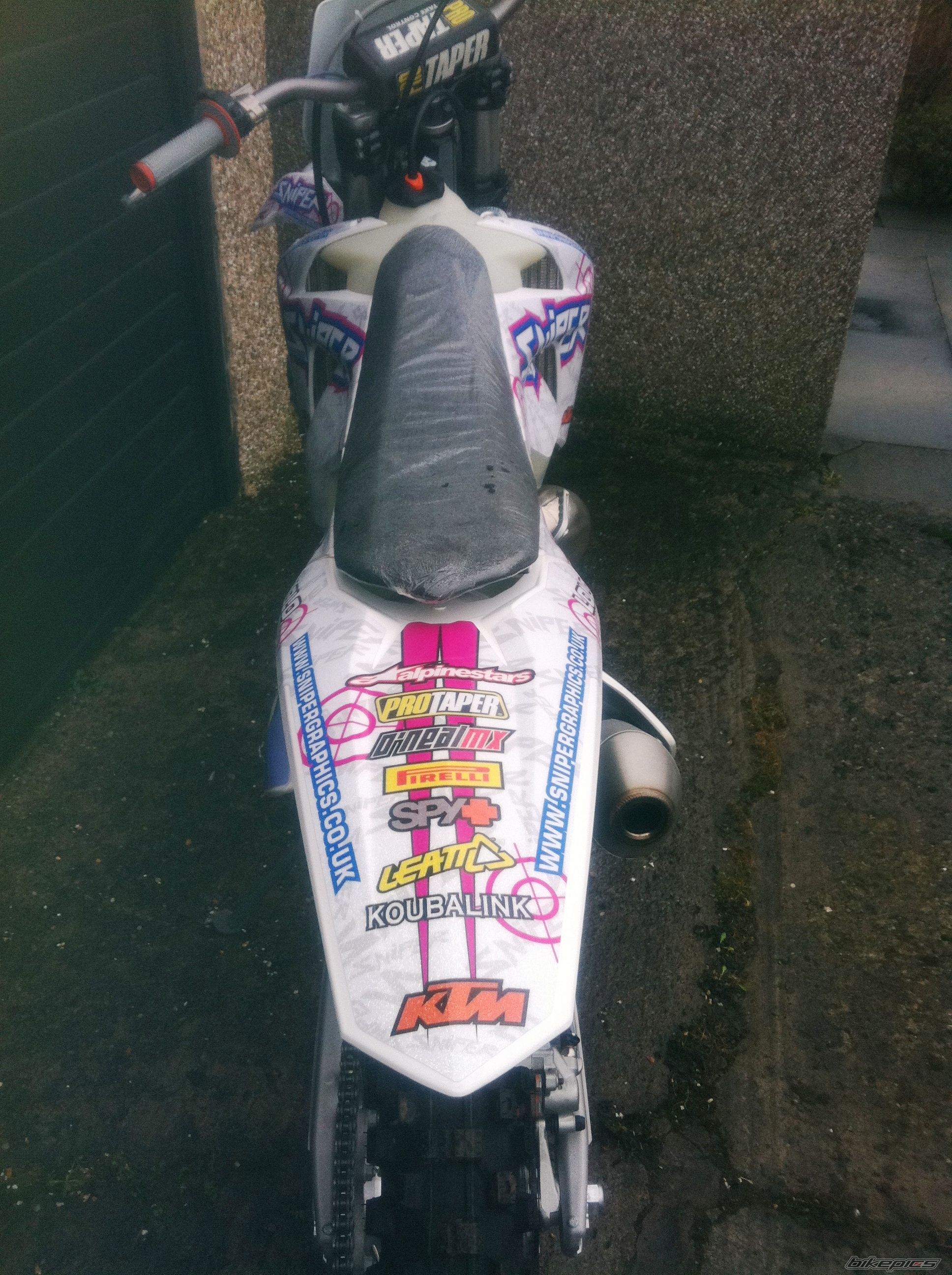 Photo 2340370