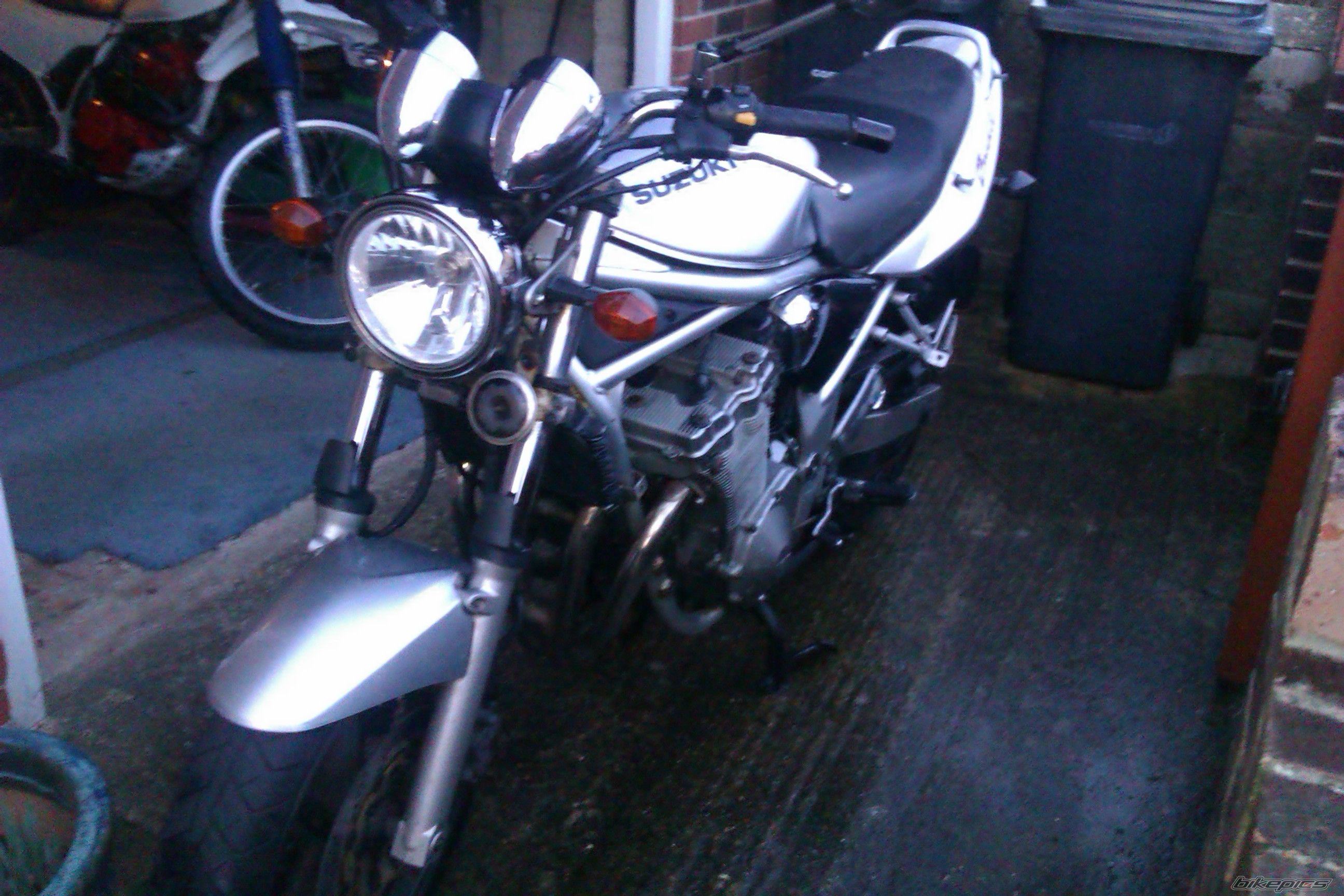Photo 2340377
