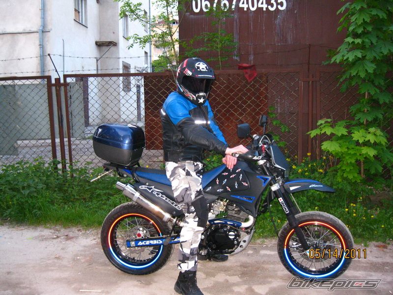 Photo 2340672