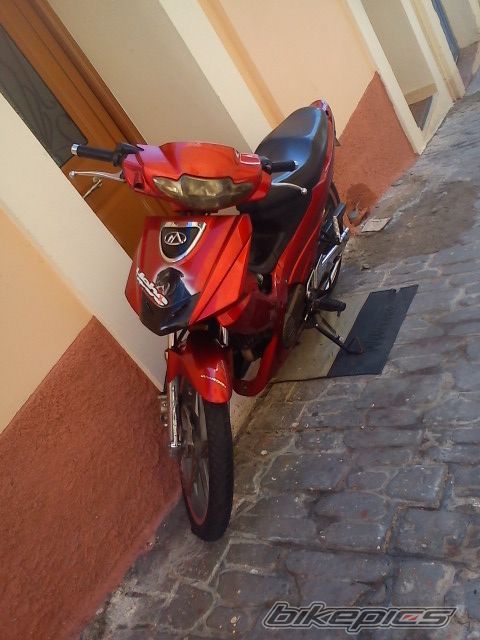 Photo 2340816
