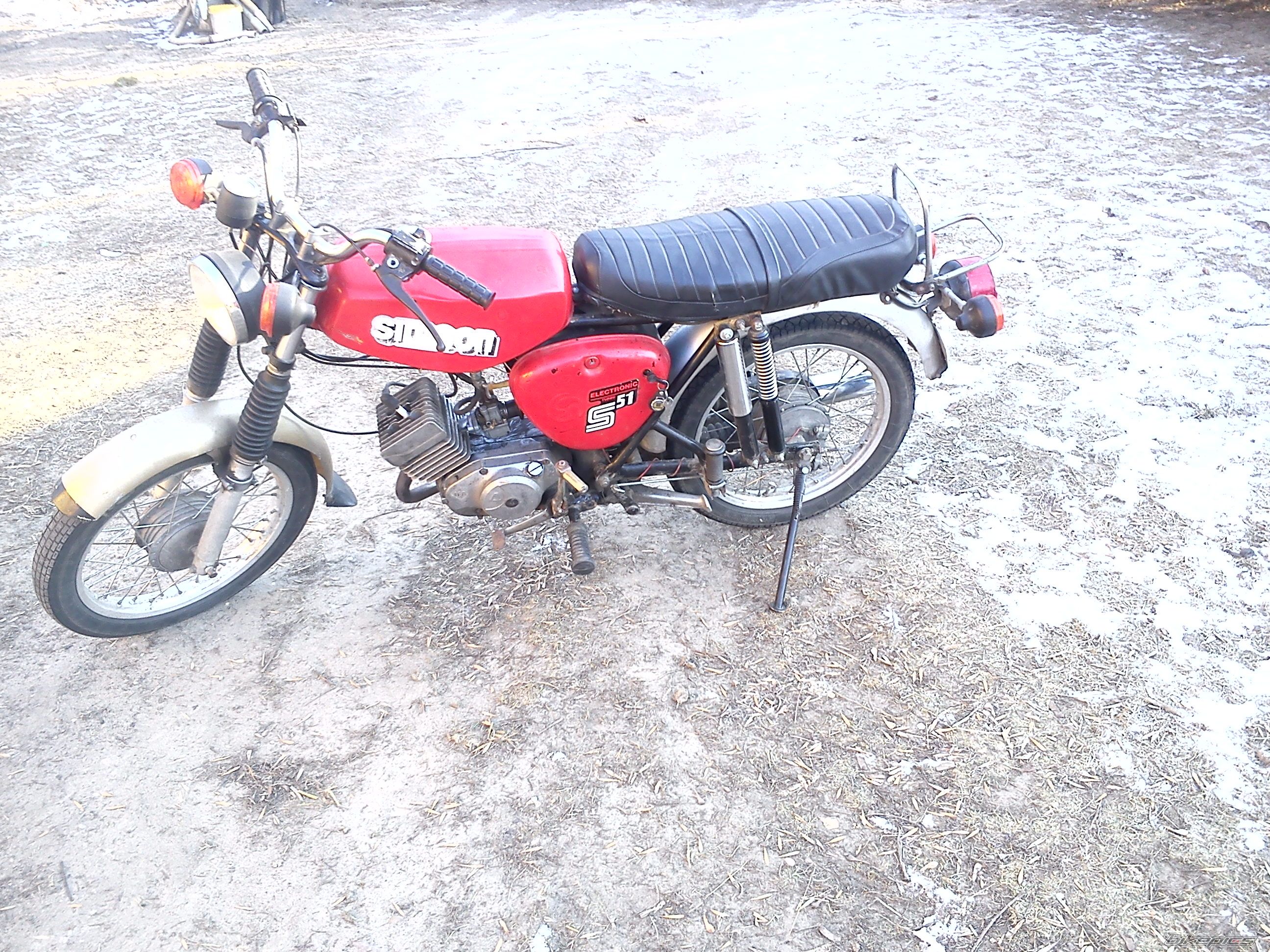 Photo 2341048