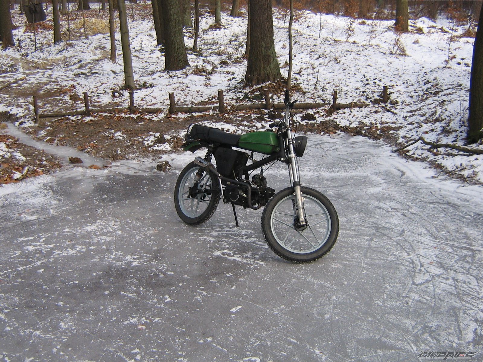 Photo 2341275