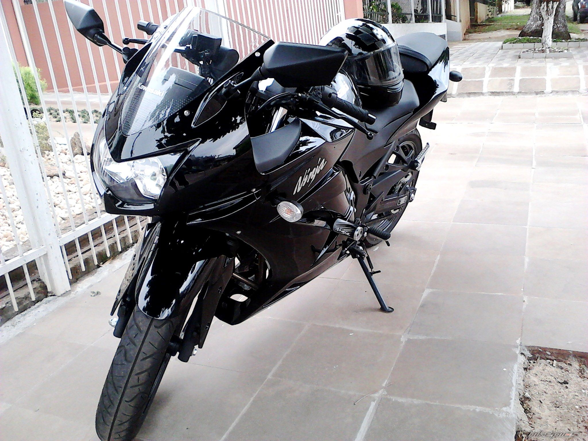 Photo 2341372