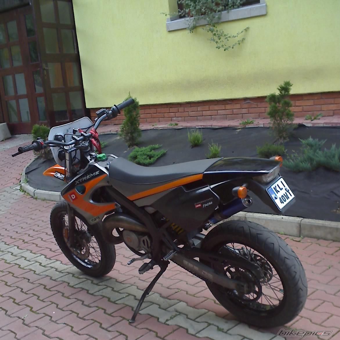 Photo 2341453