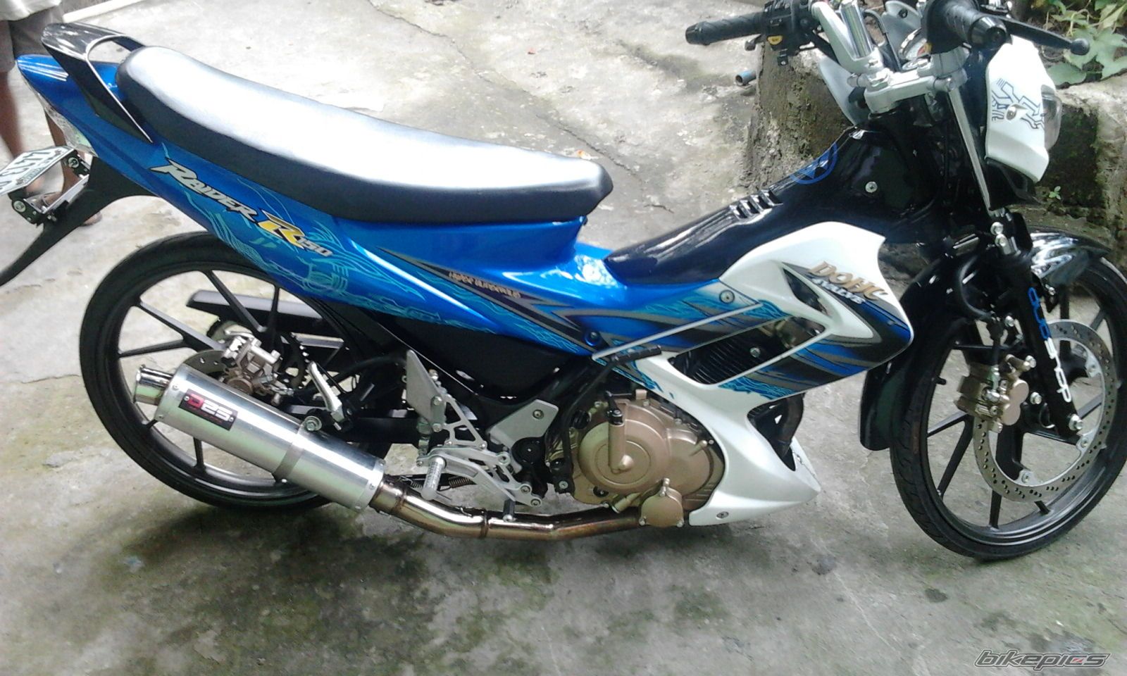 Photo 2341632