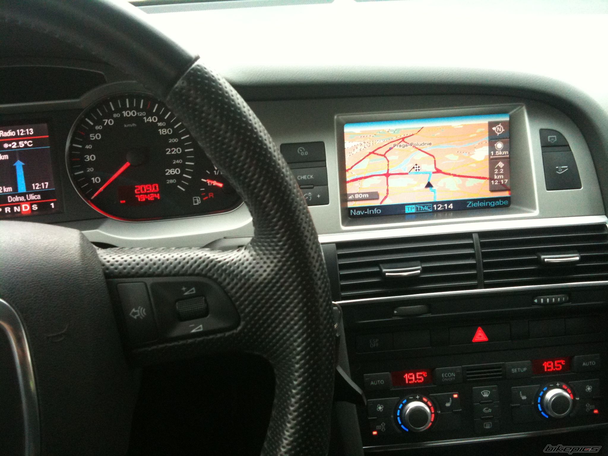 Photo 2341930