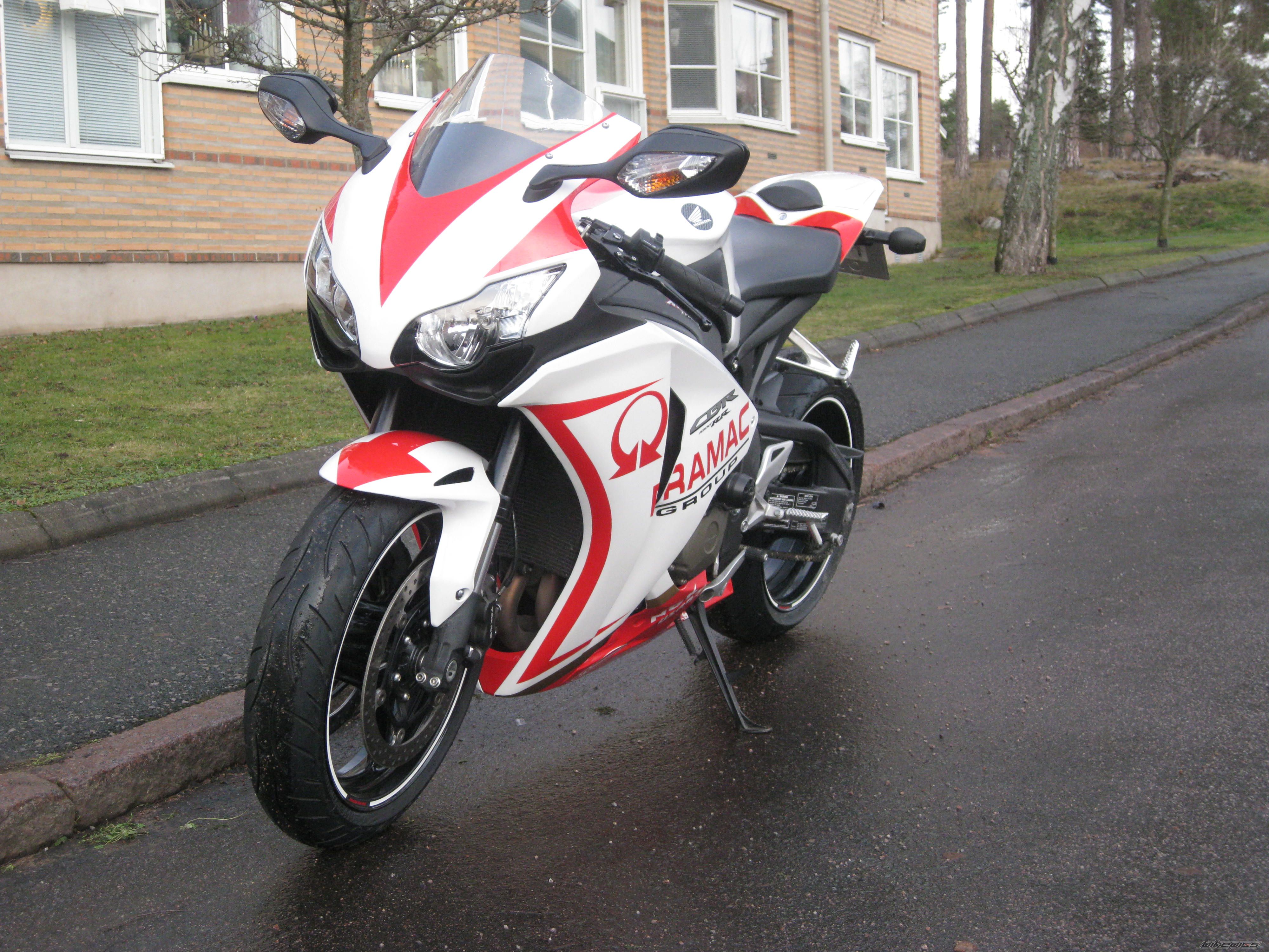Photo 2342218