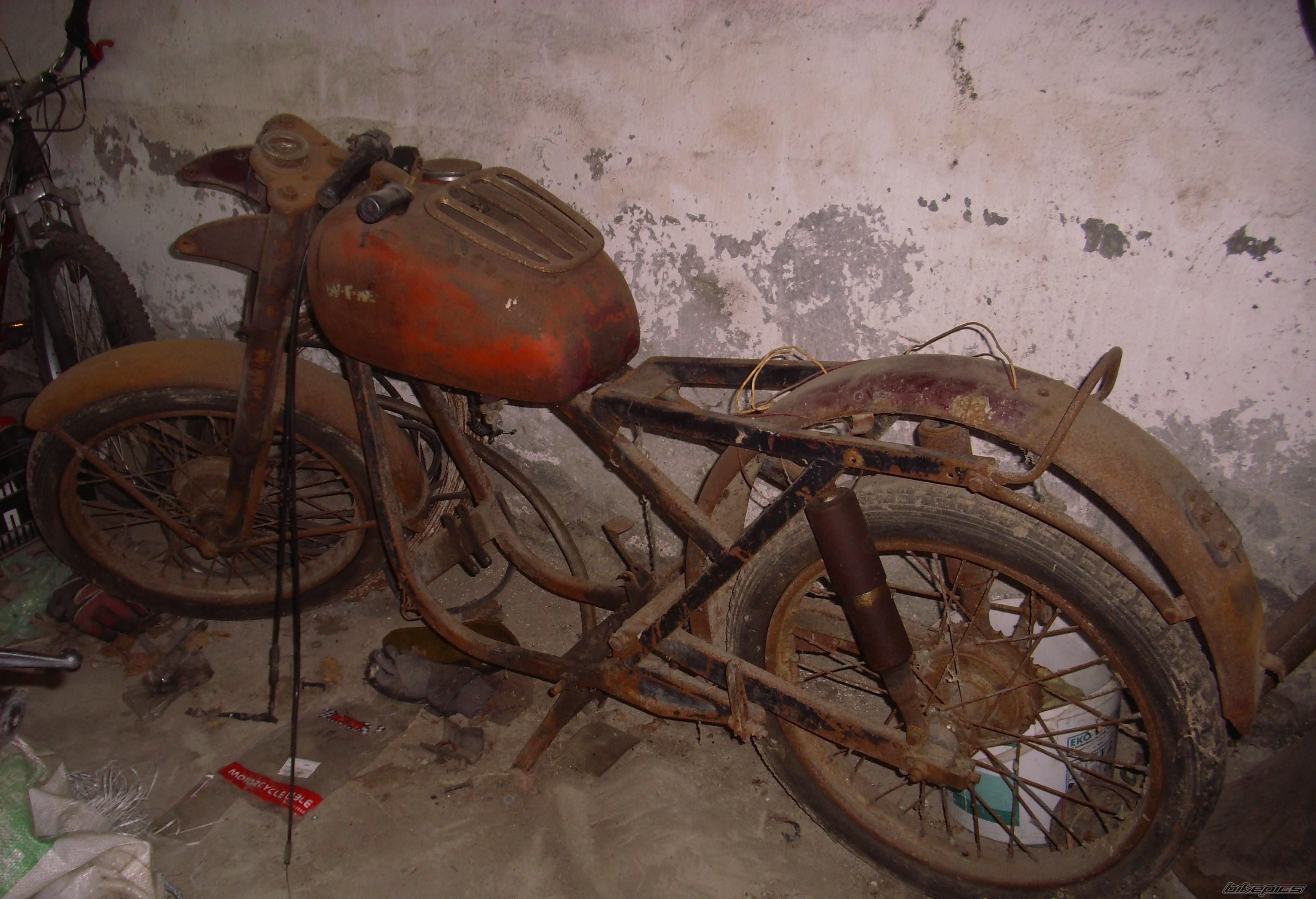 Photo 2342281