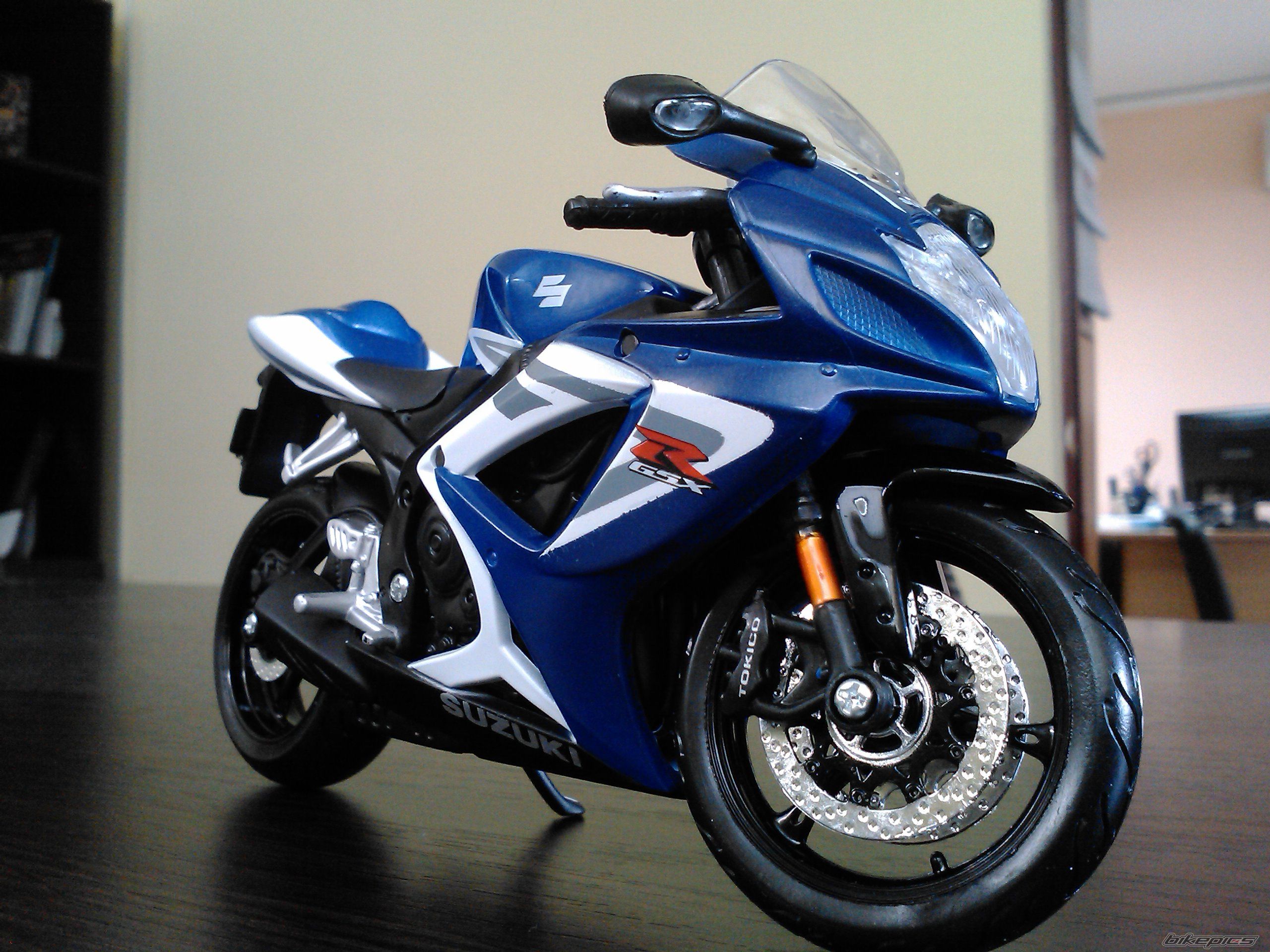 Photo 2342842