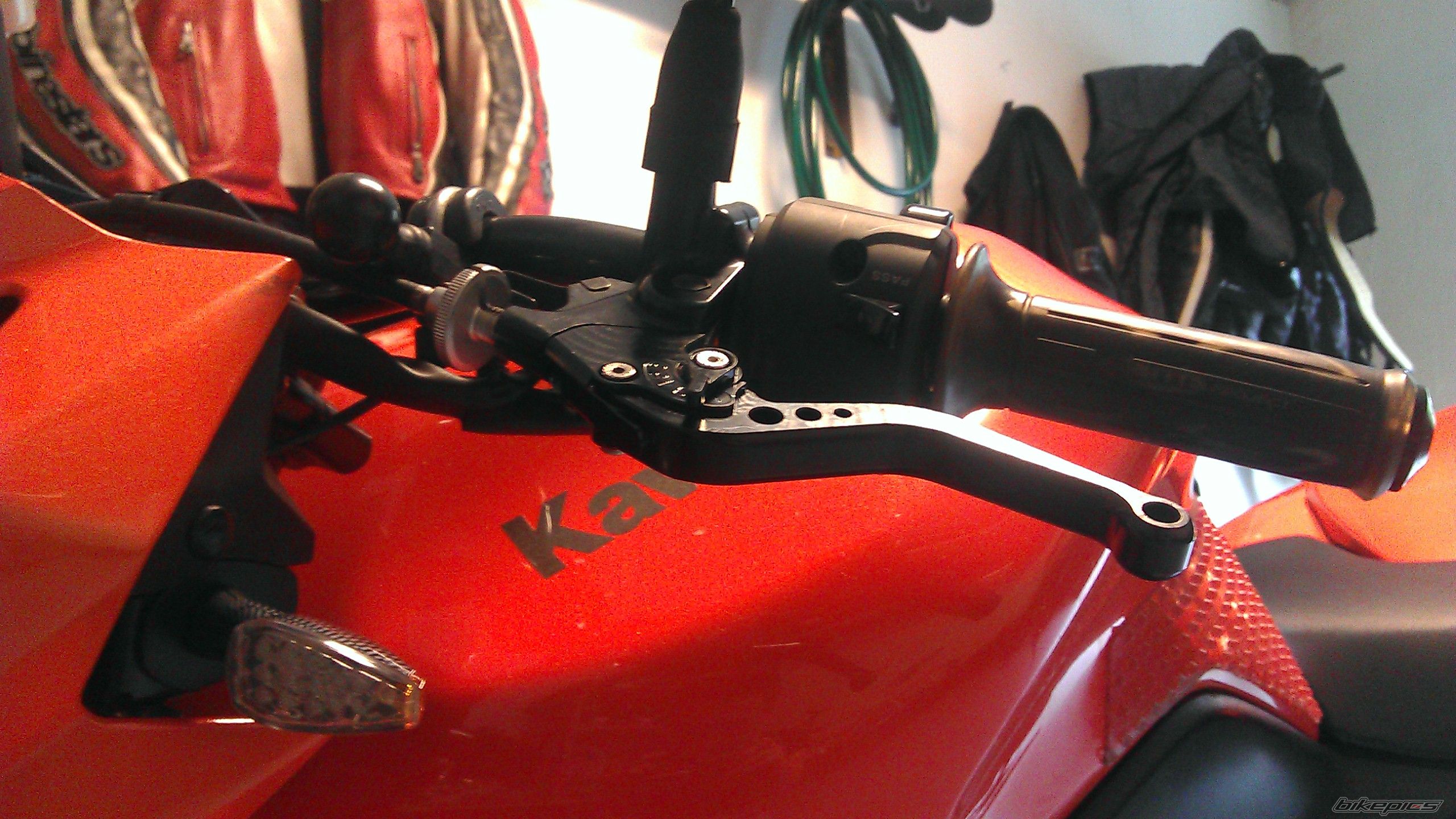 Photo 2343406