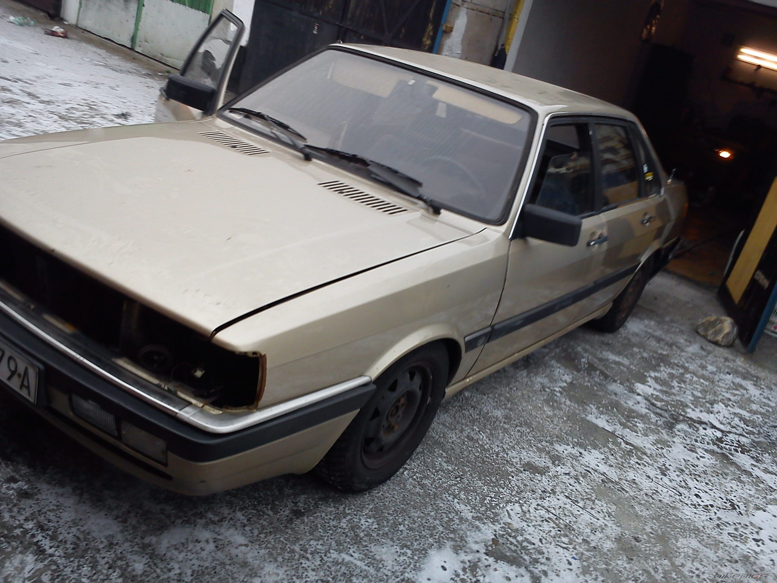 Photo 2343658