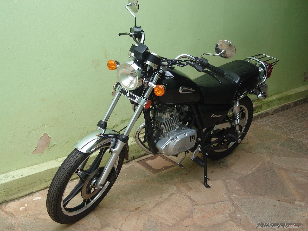 Photo 2343833